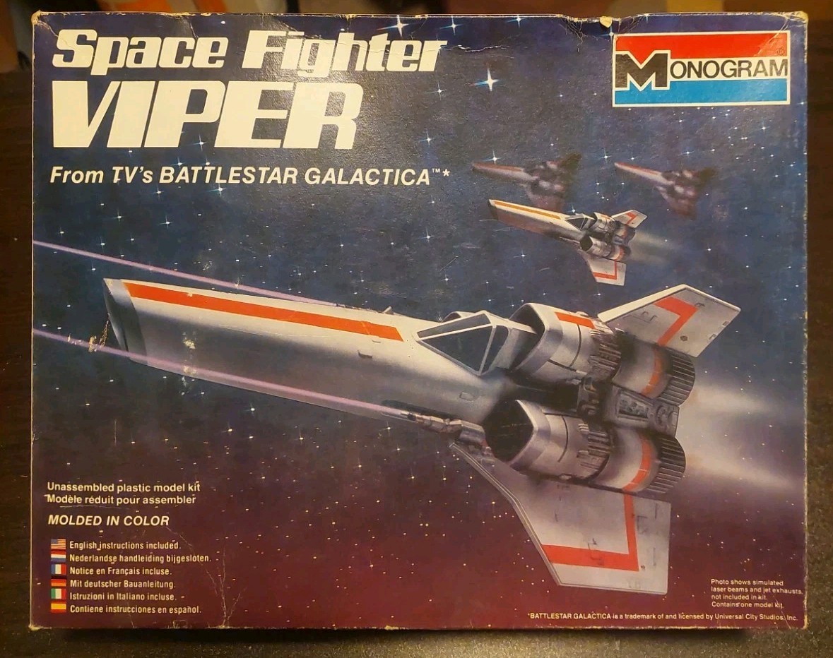 Vintage 1978 1/32 Monogram Battlestar Galactica Colonial Viper Model Kit 6027 
