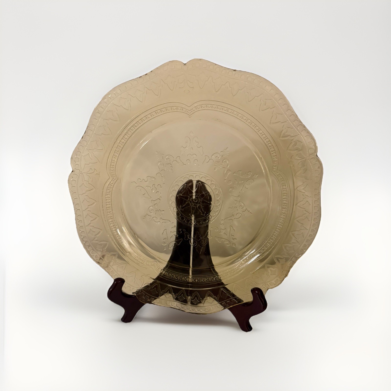 Vintage Federal Patrician Spoke Depression Glass 11 inch Dinner Plate Amber Vintage Federal Patrician Spoke Depression Glass 11 inch Dinner Plate Amber