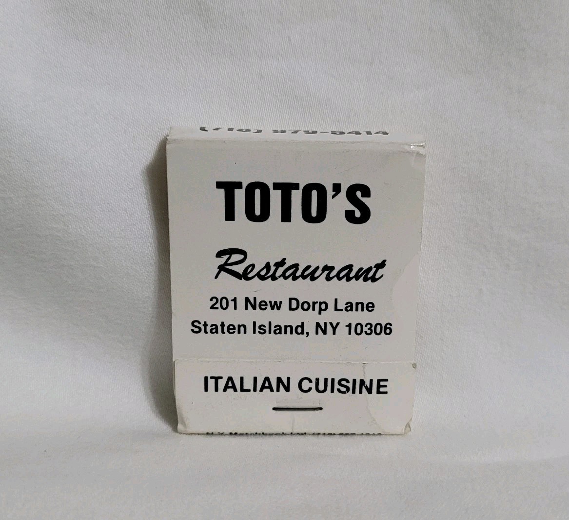 Vintage Toto\'s Restaurant Matchbook Staten Island New York Advertising Full