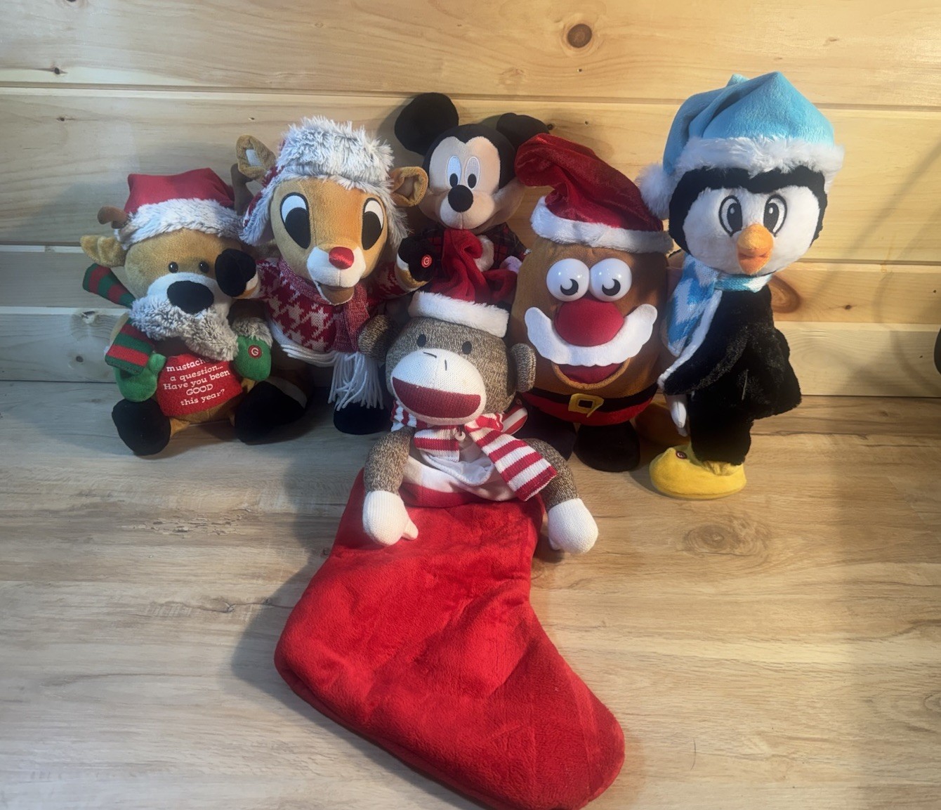 Gemmy Christmas Animatronics Lot Of 6 Tested Working Singing Dancing Decorations Gemmy Christmas Animatronics Lot Of 6 Tested Working Singing Dancing Decorations