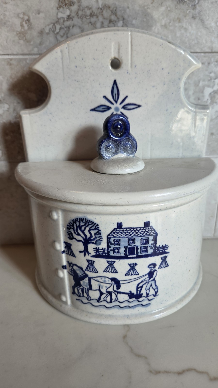 Vintage Metlox Poppytrail Homestead Provincial Salt Box with Lid