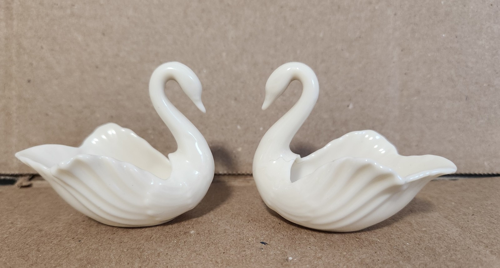 Vintage Lenox Lot of 2 Mini Swan Dishes 2.5