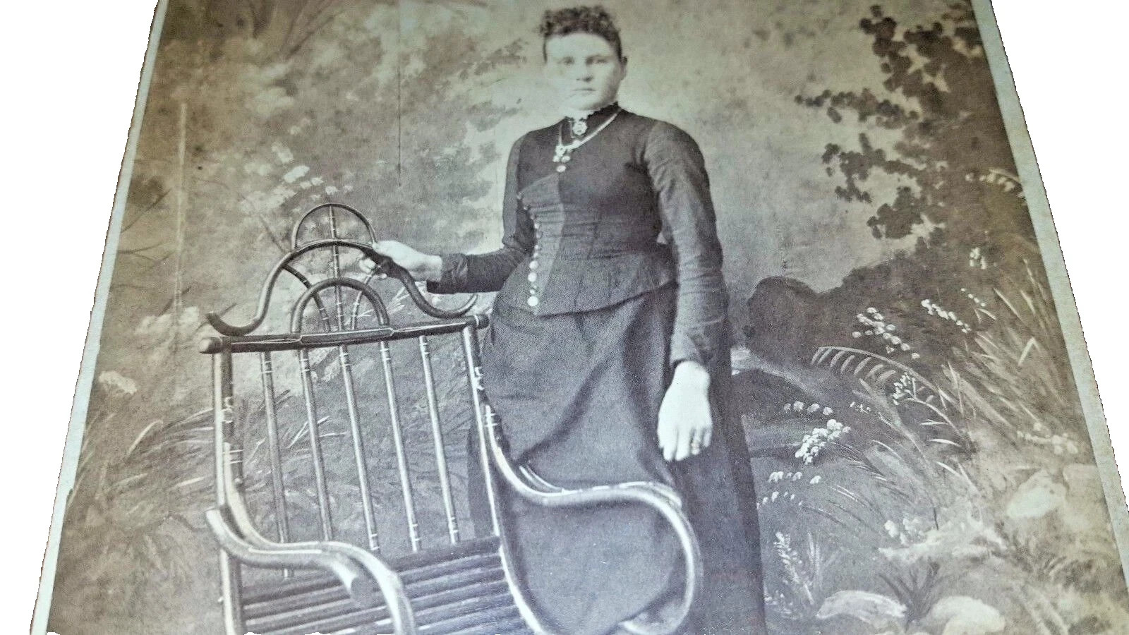 SUMNER, IOWA IA Cabinet photograph Photo Photographer S. E. DUNHAM LADY DRESS