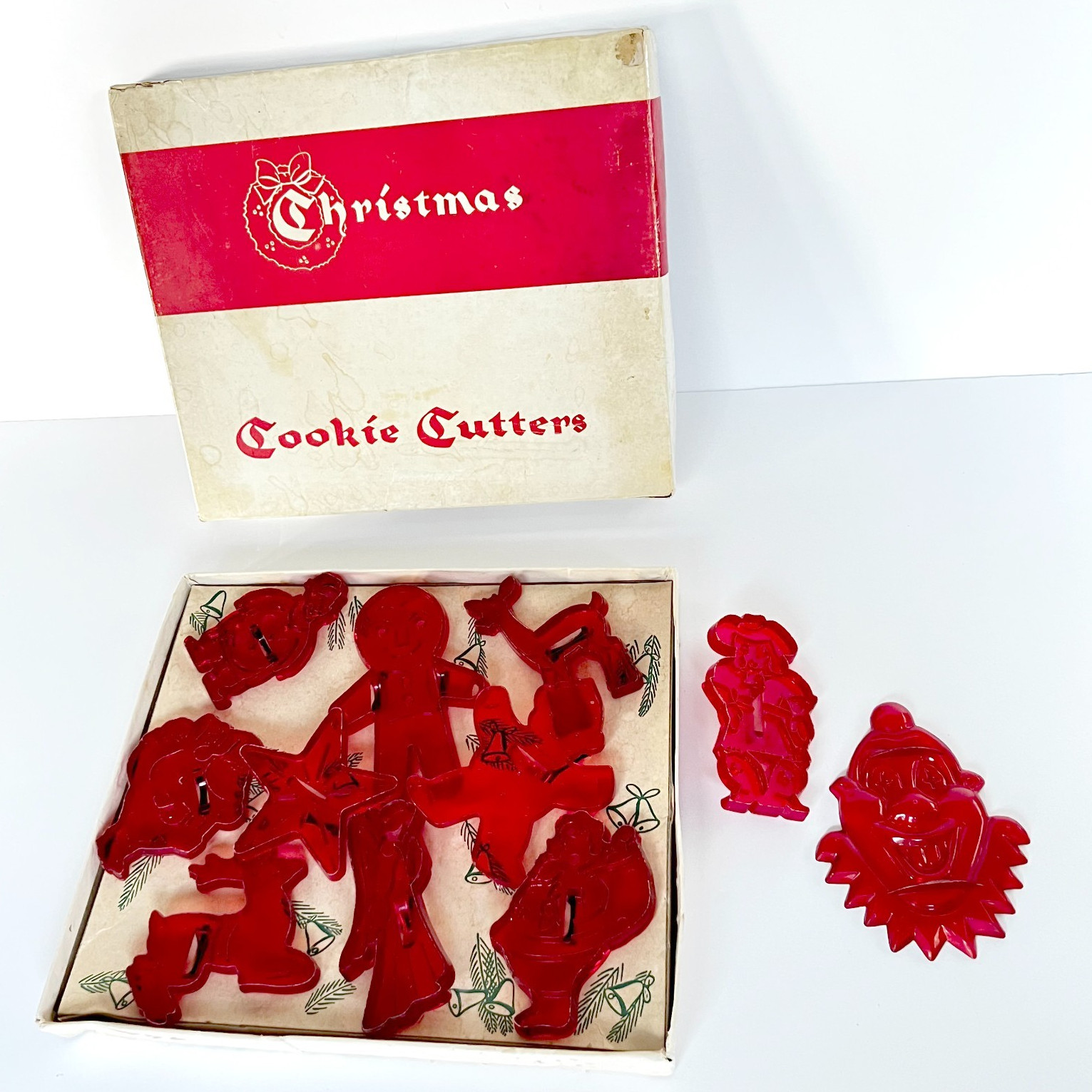 VTG HRM Christmas Cookie Cutters 11pc Red Plastic w/Original Box Recipes