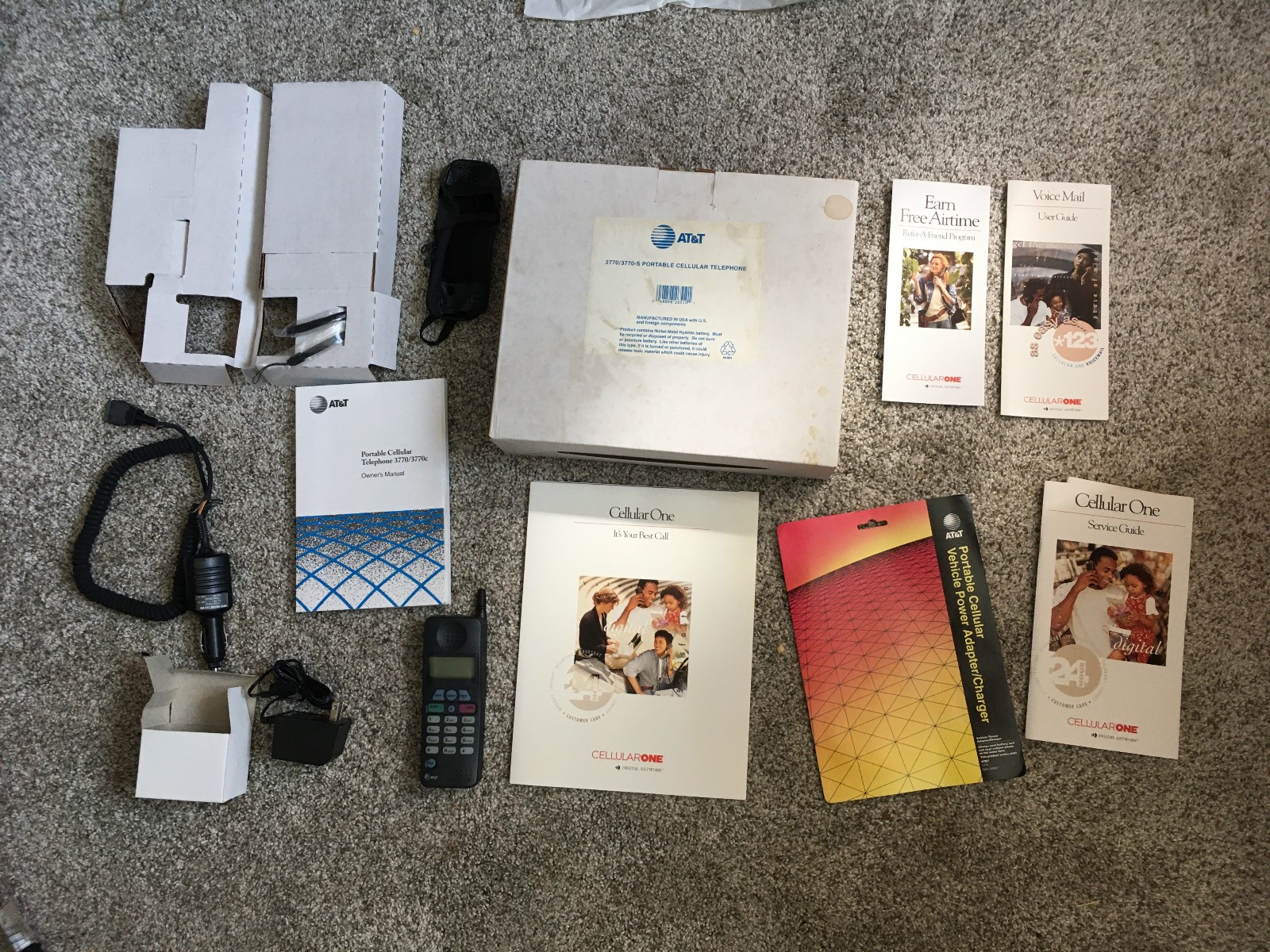 Vintage AT&T 3770 / 3770C Portable Cellular Telephone NOS NIB Complete Cellular 