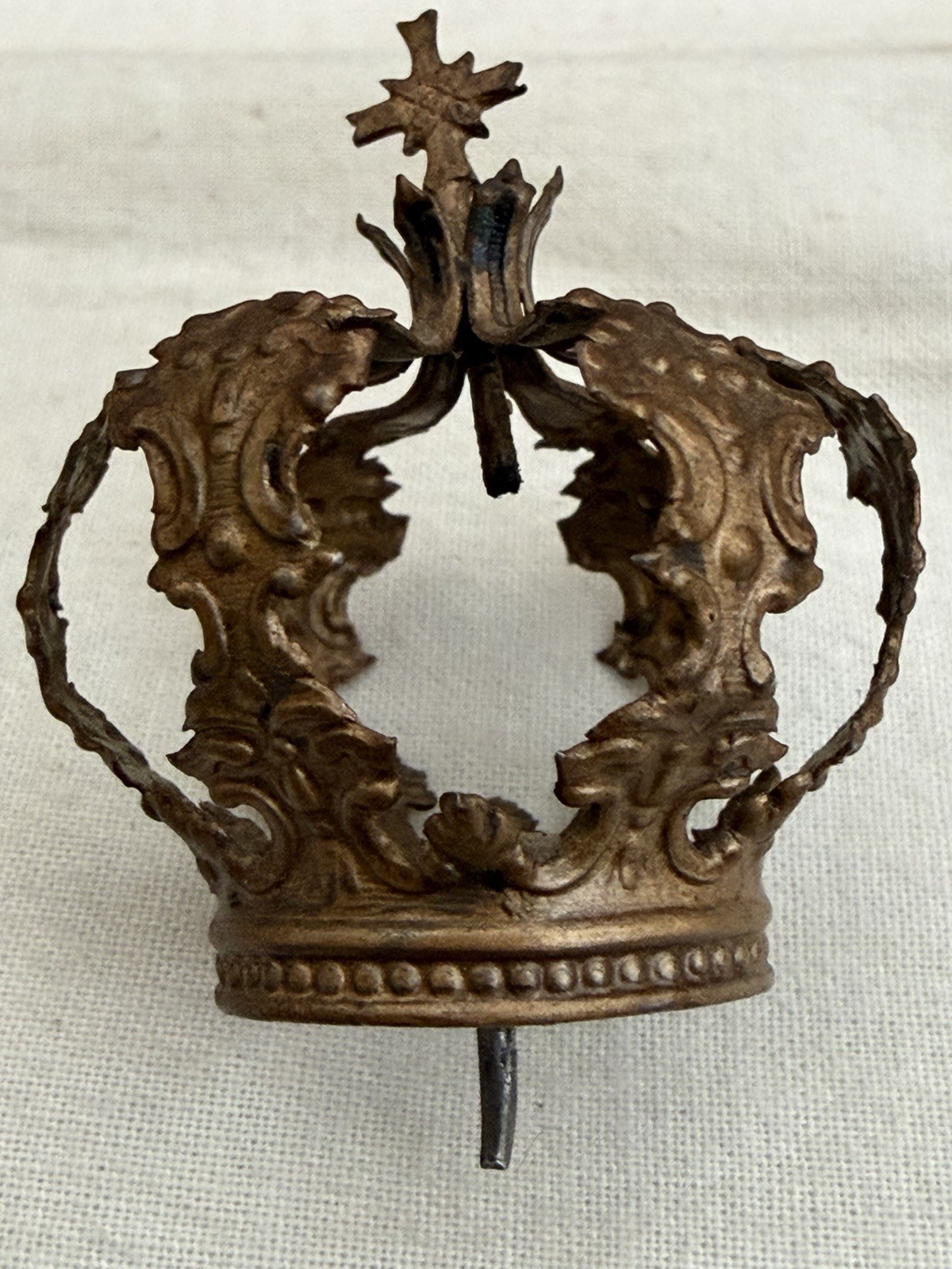 Antique Spanish Colonial or Portuguese Gilt Metal Santo Crown, c . 1780-1850 Antique Spanish Colonial or Portuguese Gilt Metal Santo Crown, c . 1780-1850