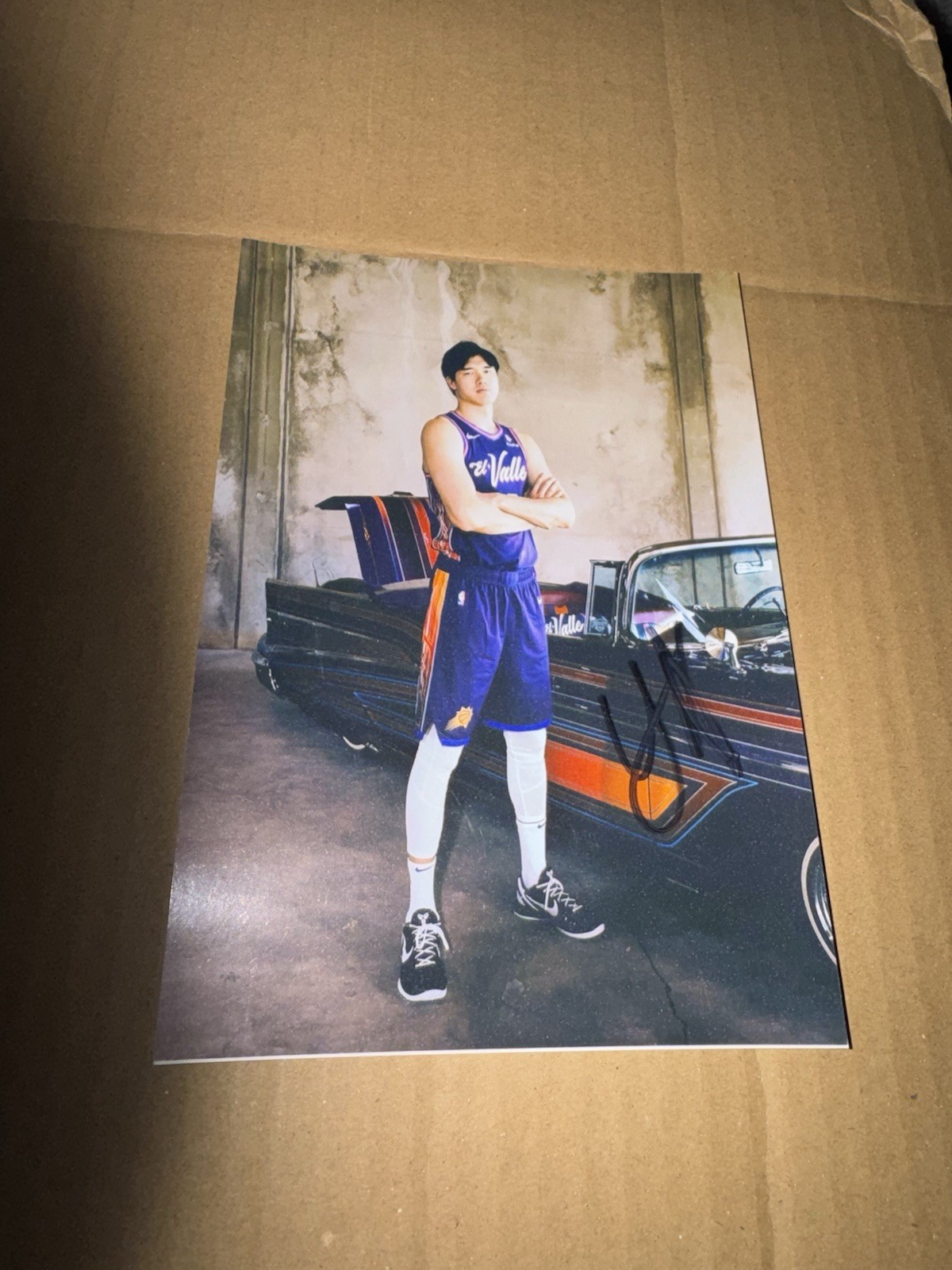 7. Yuta watanabe autographed Phoenix Suns 6 By 8 Photograph