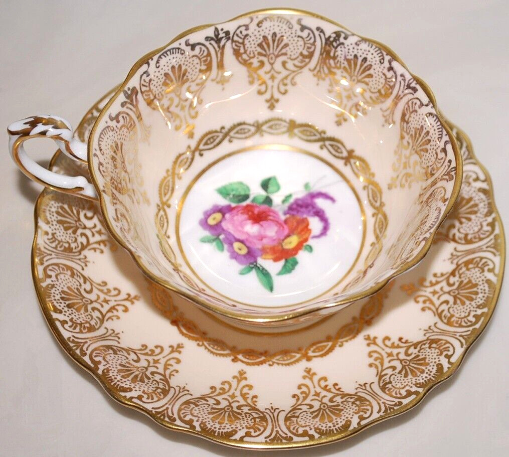 Vtg Paragon DOUBLE WARRANT Teacup & Saucer Set PEACH & GOLD FLORAL W ROSES 1940s