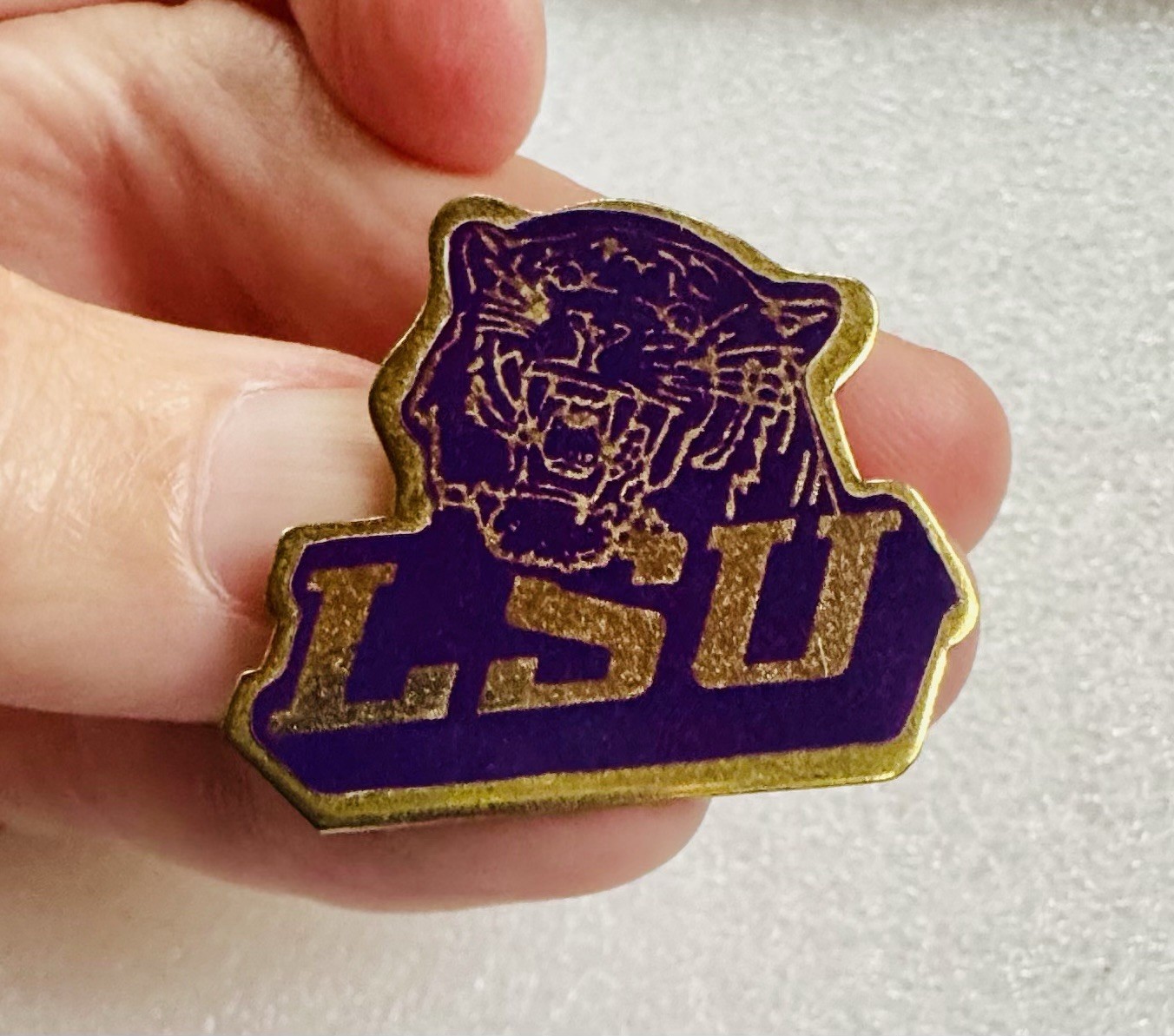 Vintage LSU Louisiana State University Tigers Hat Lapel Pin