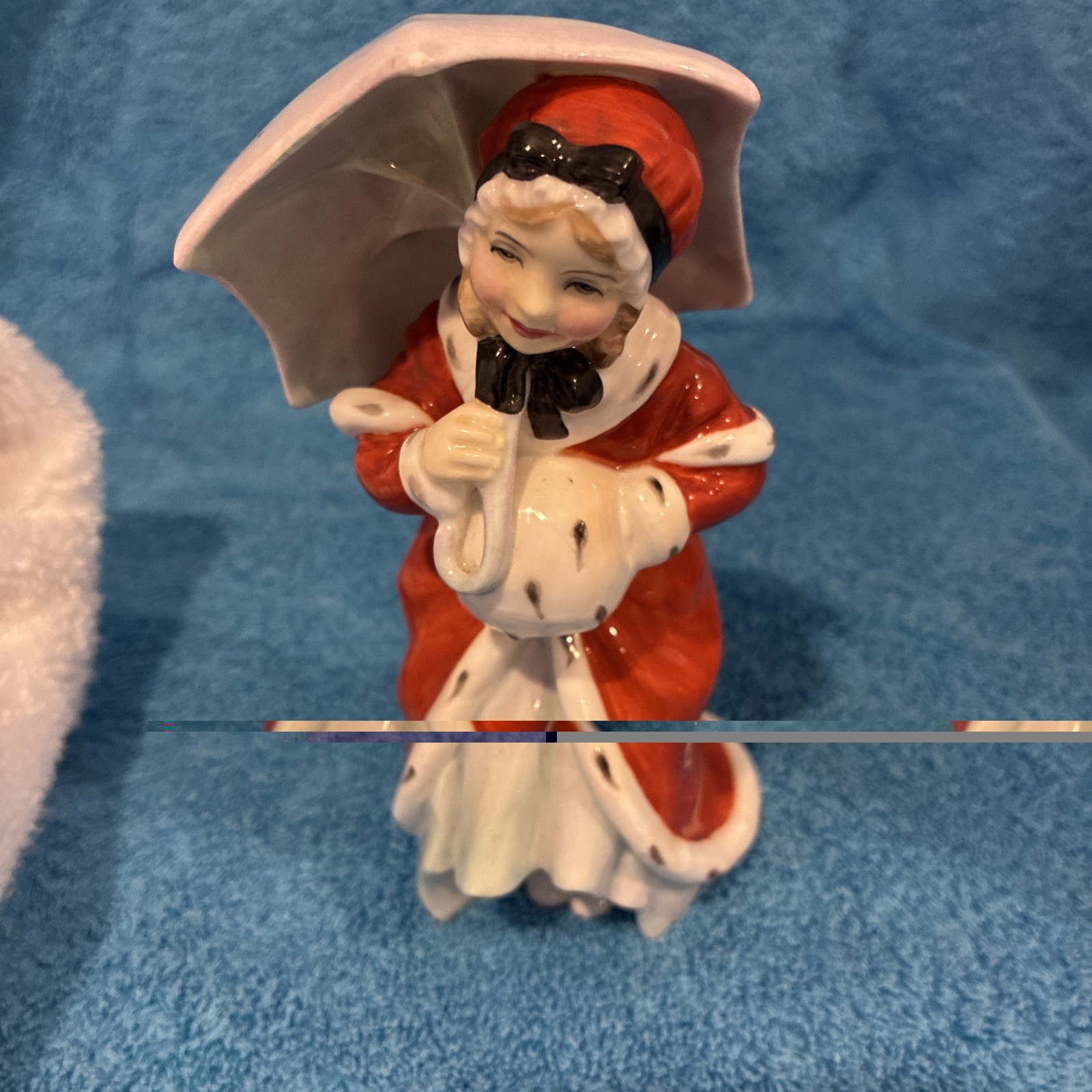 Royal Doulton Miss Muffet Figurine Hand Painted England, HN1936