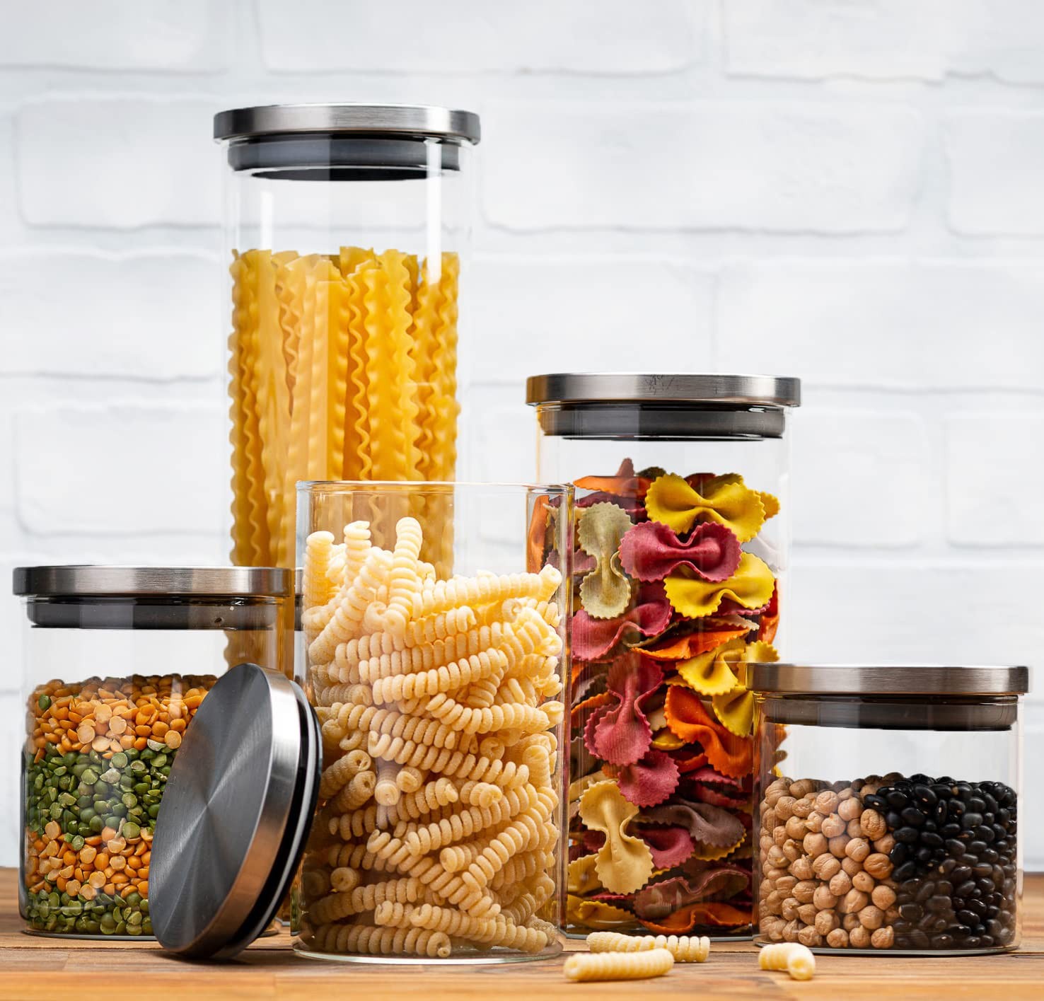 Le'raze gl980 Set of 5 Glass Canisters with Airtight Stainless-Steel Lid