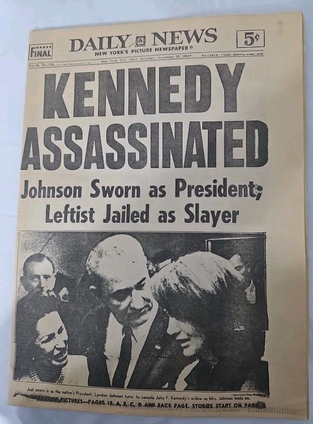Original 1963 Daily Newspaper Featuring Kennedy Assassination Mint condition. Original 1963 Daily Newspaper Featuring Kennedy Assassination Mint condition.
