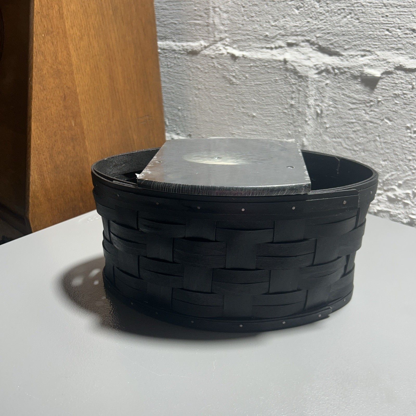 Longaberger 2012 Medium Metropolitan Tissue Basket Black & Lid