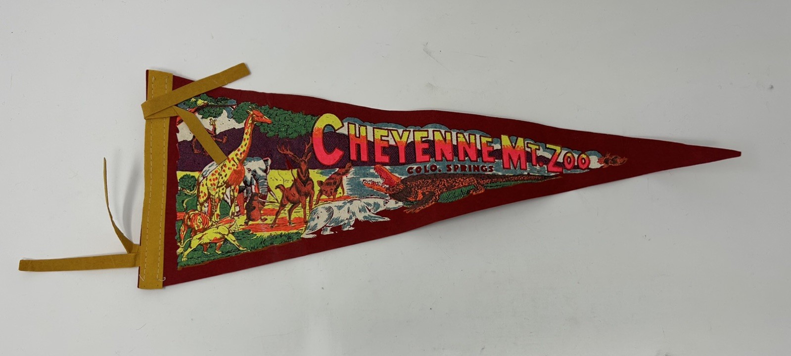 Vintage Cheyenne Mountain Zoo Colorado Springs Pennant 17” N25