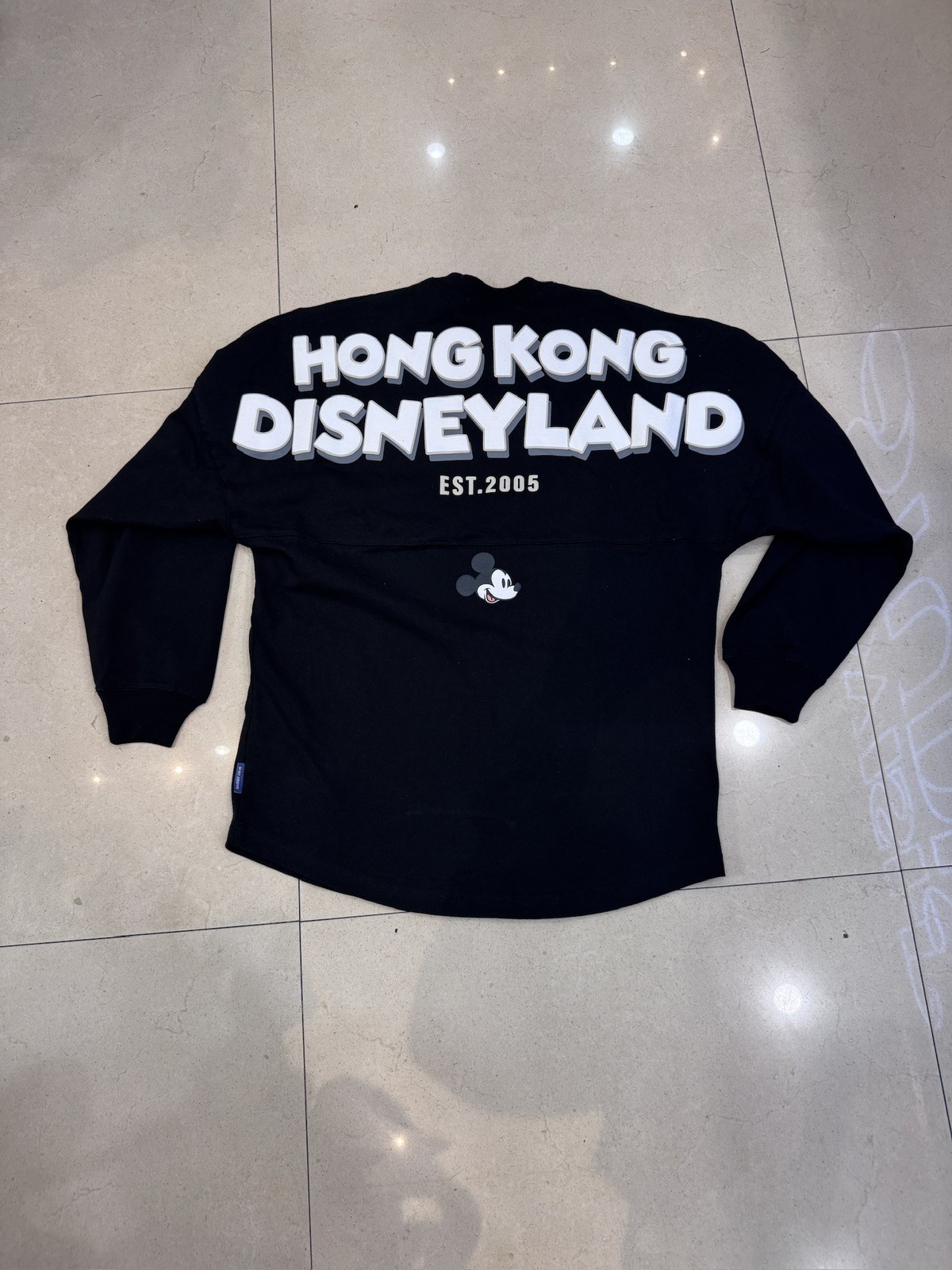 Hong Kong Disneyland Exclusive Spirit Jersey Mickey Black For Audlt size xlarge 