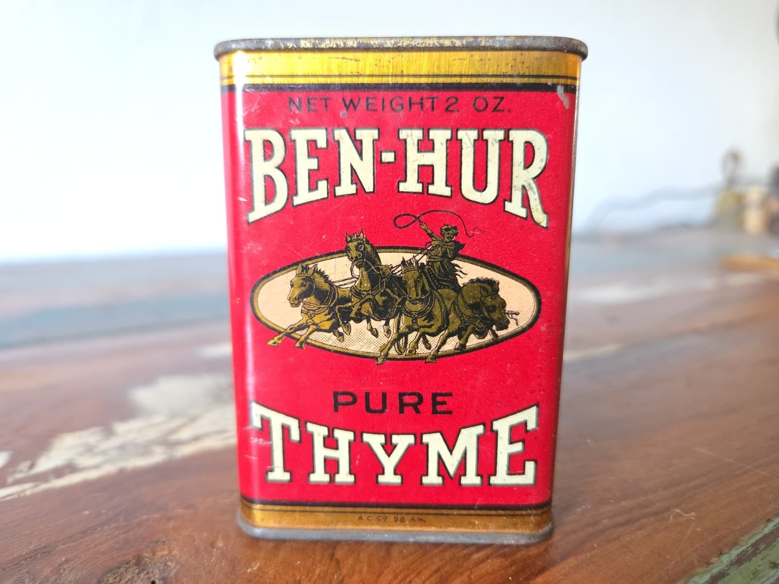 Vintage 1940\'s Ben Hur Thyme Spice Tin