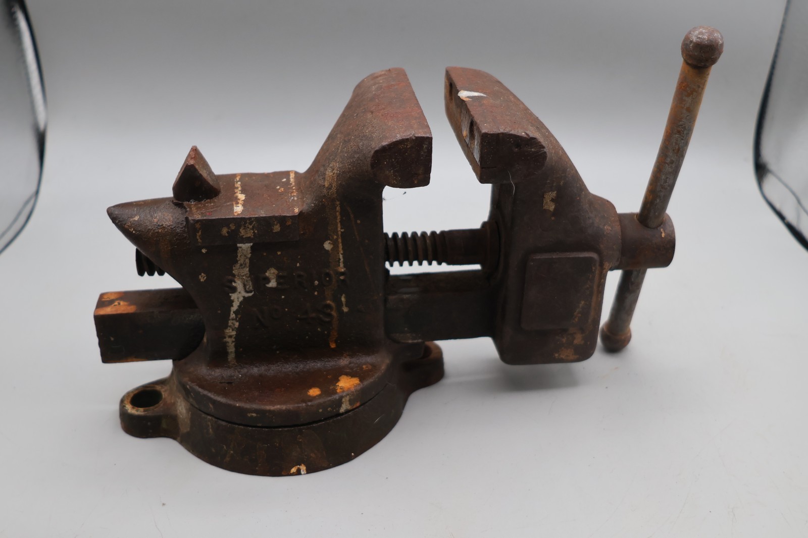 Vintage Erie Tool Works Superior No. 43 Swivel Bench Vise With Hardy Attachment