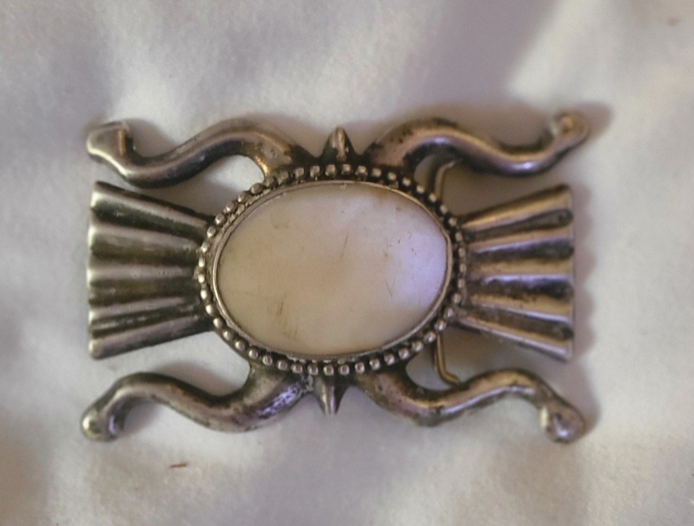 Vintage Navajo Sandcast Sterling Silver Belt Buckle Mother Of Pearl Vintage Navajo Sandcast Sterling Silver Belt Buckle Mother Of Pearl