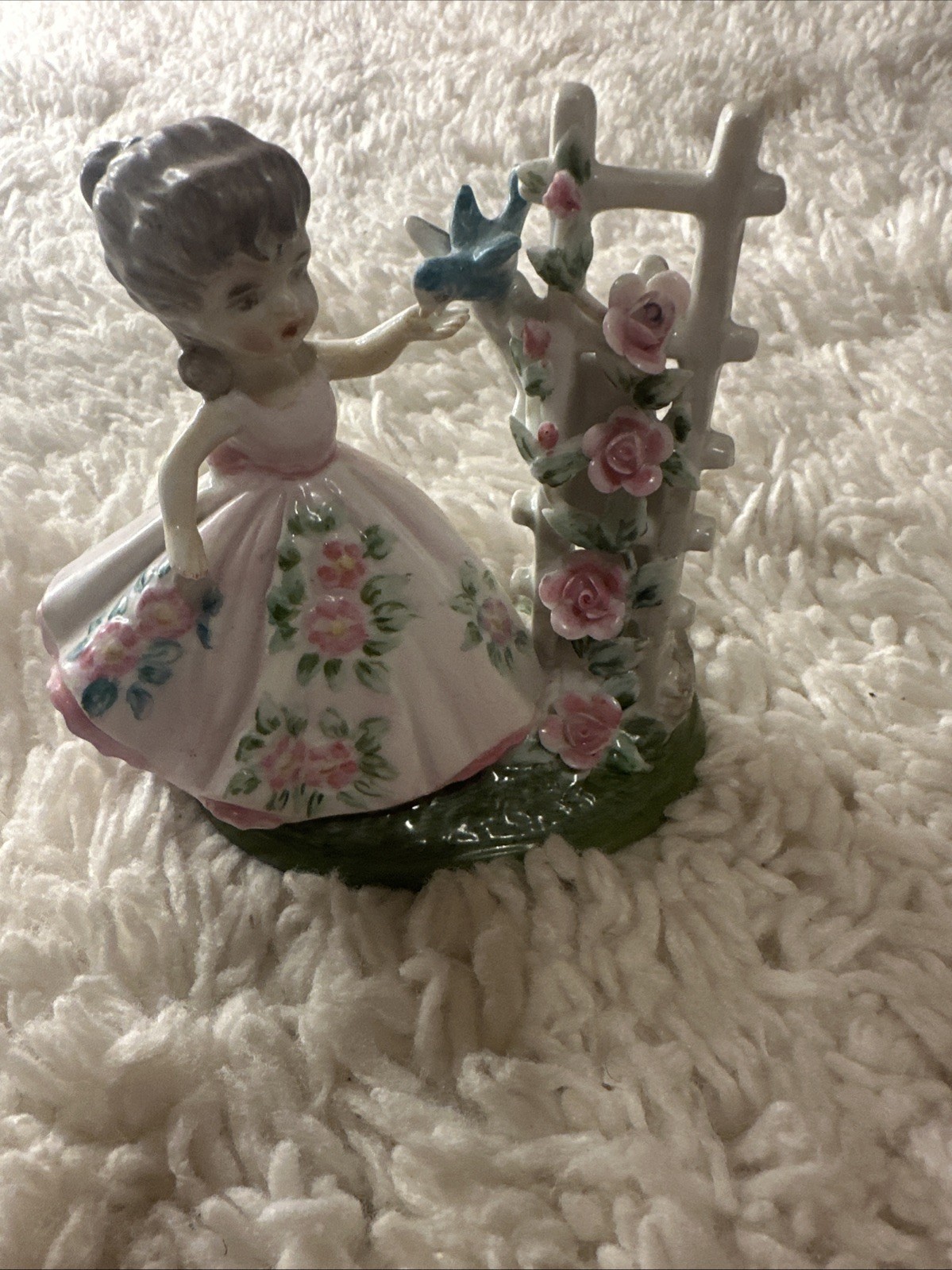 Vintage Left on China