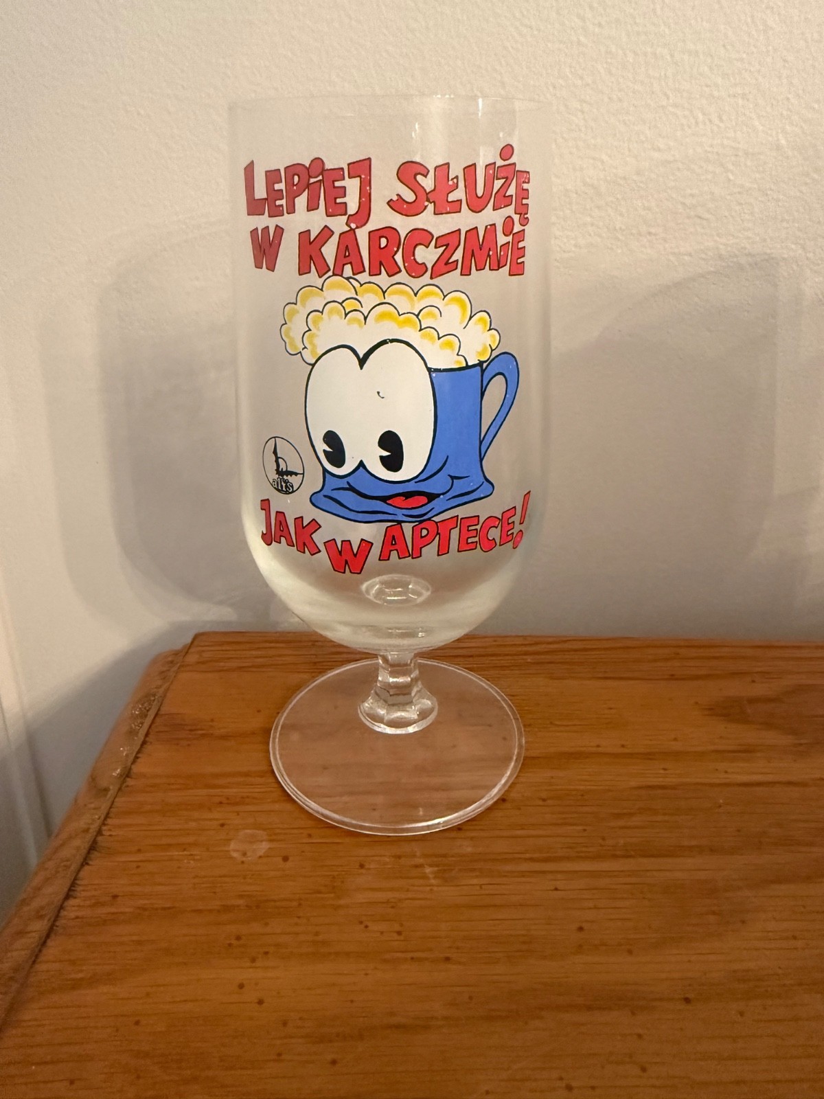 Vintage Polish Beer Glass with \'Lepiej Sluże w Karczmie\' Cartoon Graphic 