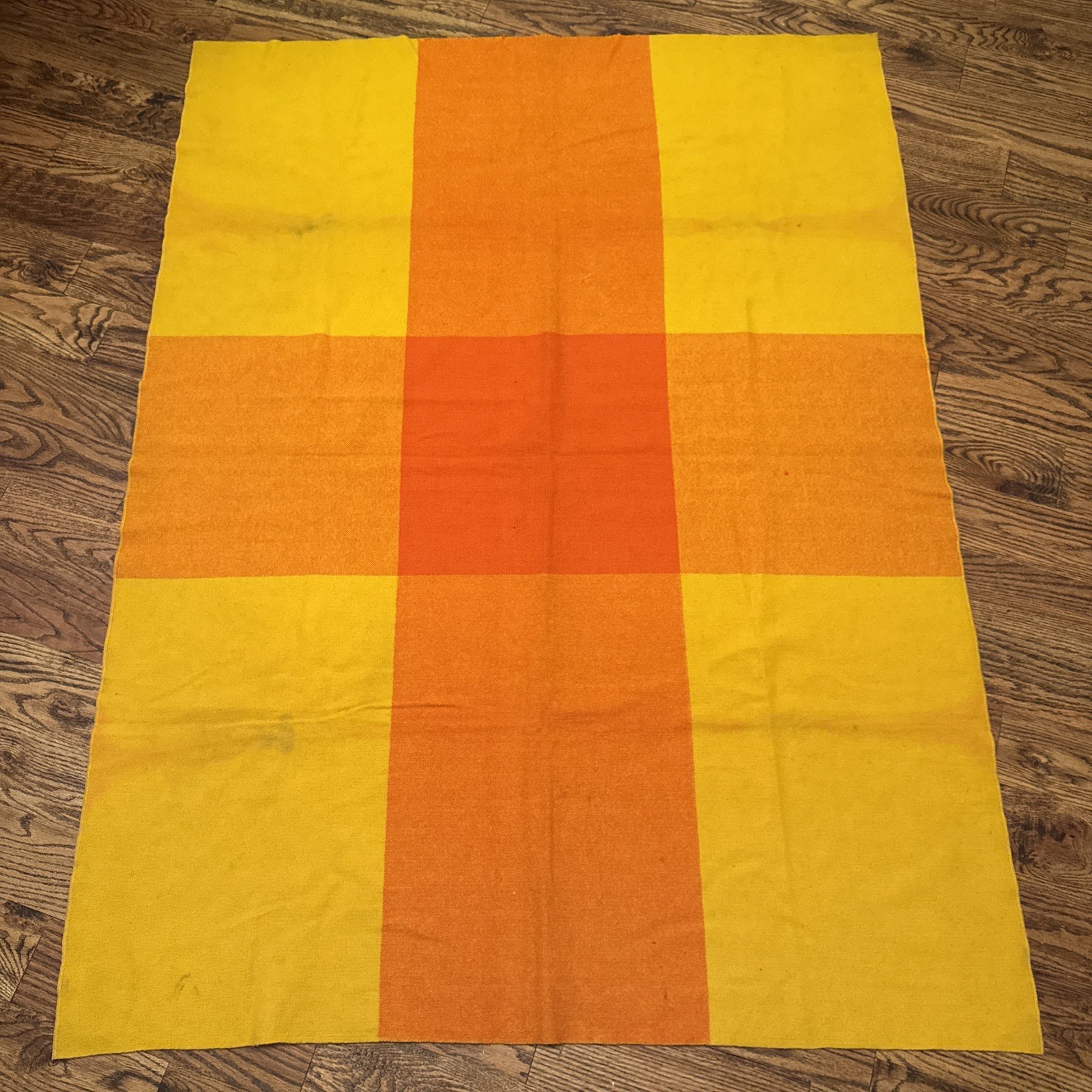 Vintage Braniff Airlines Alexander Girard Wool First Class Blanket Vintage Braniff Airlines Alexander Girard Wool First Class Blanket