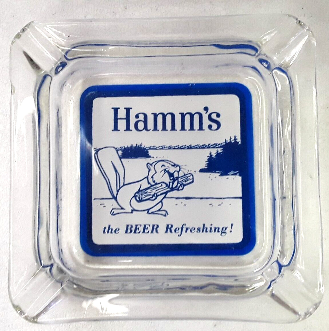 ********************* Rare Hamm\'s The Beer Refreshing Ashtray BEAVER 4\
