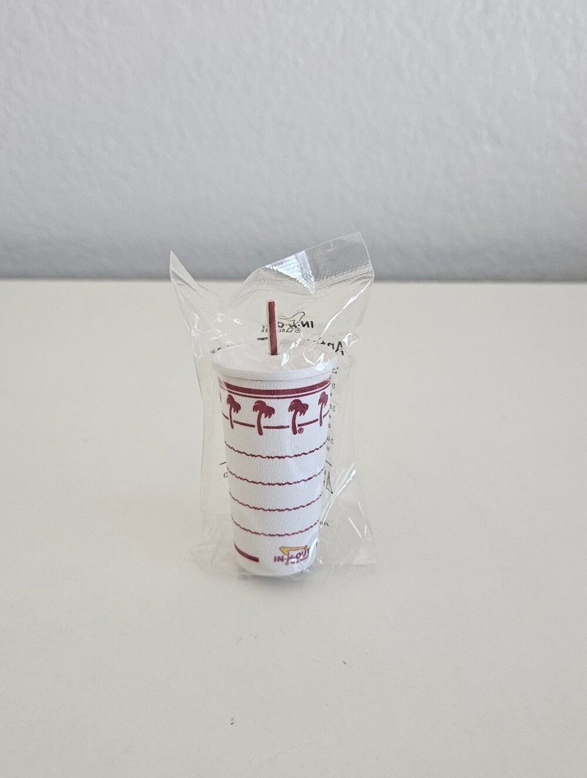 NIP Vintage In-N-Out Burger Antenna Topper New Sealed Cup Rare & HTF