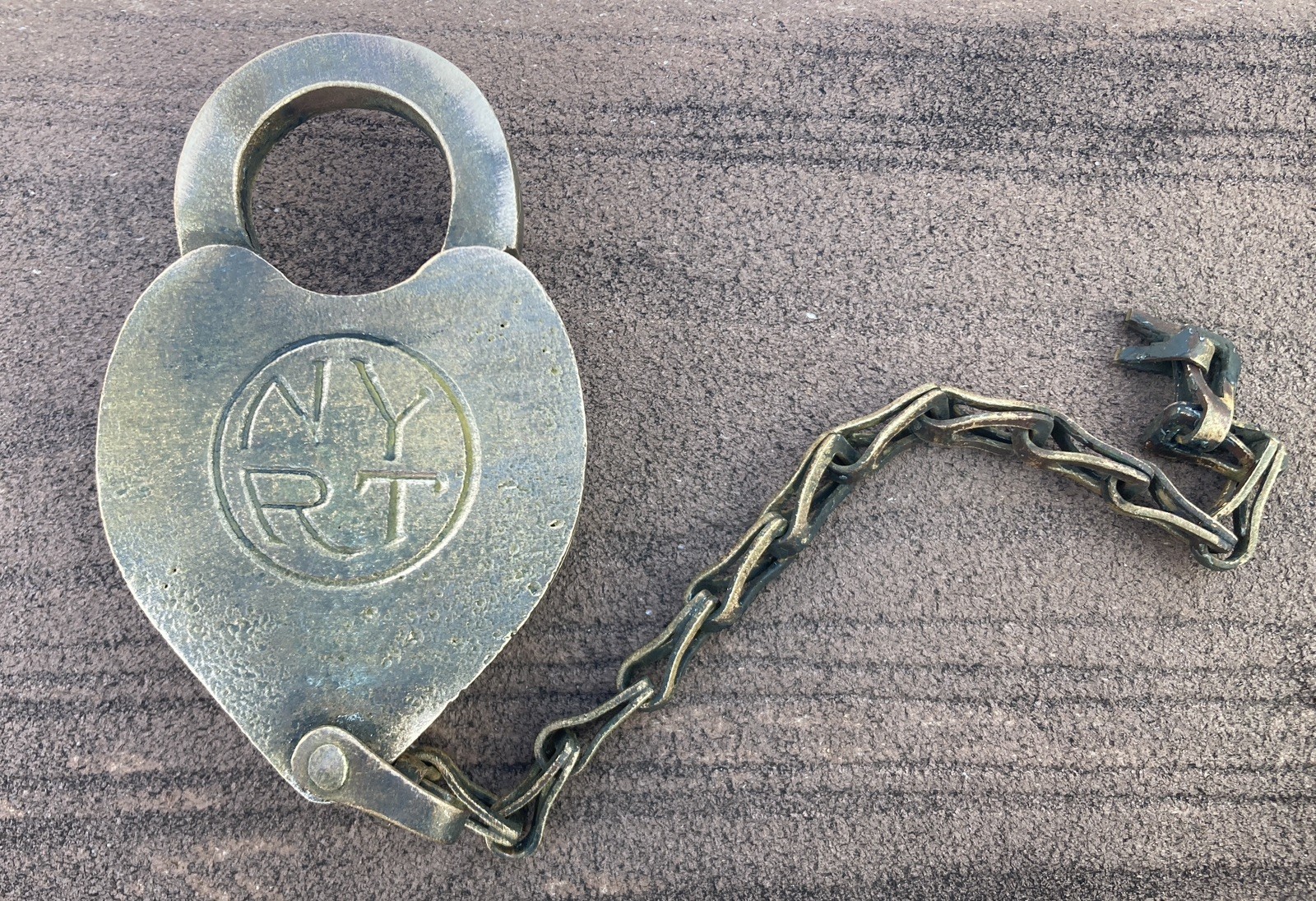 Antique Vintage Obsolete New York Rapid Transit Heart Shaped Lock NYRT Subway