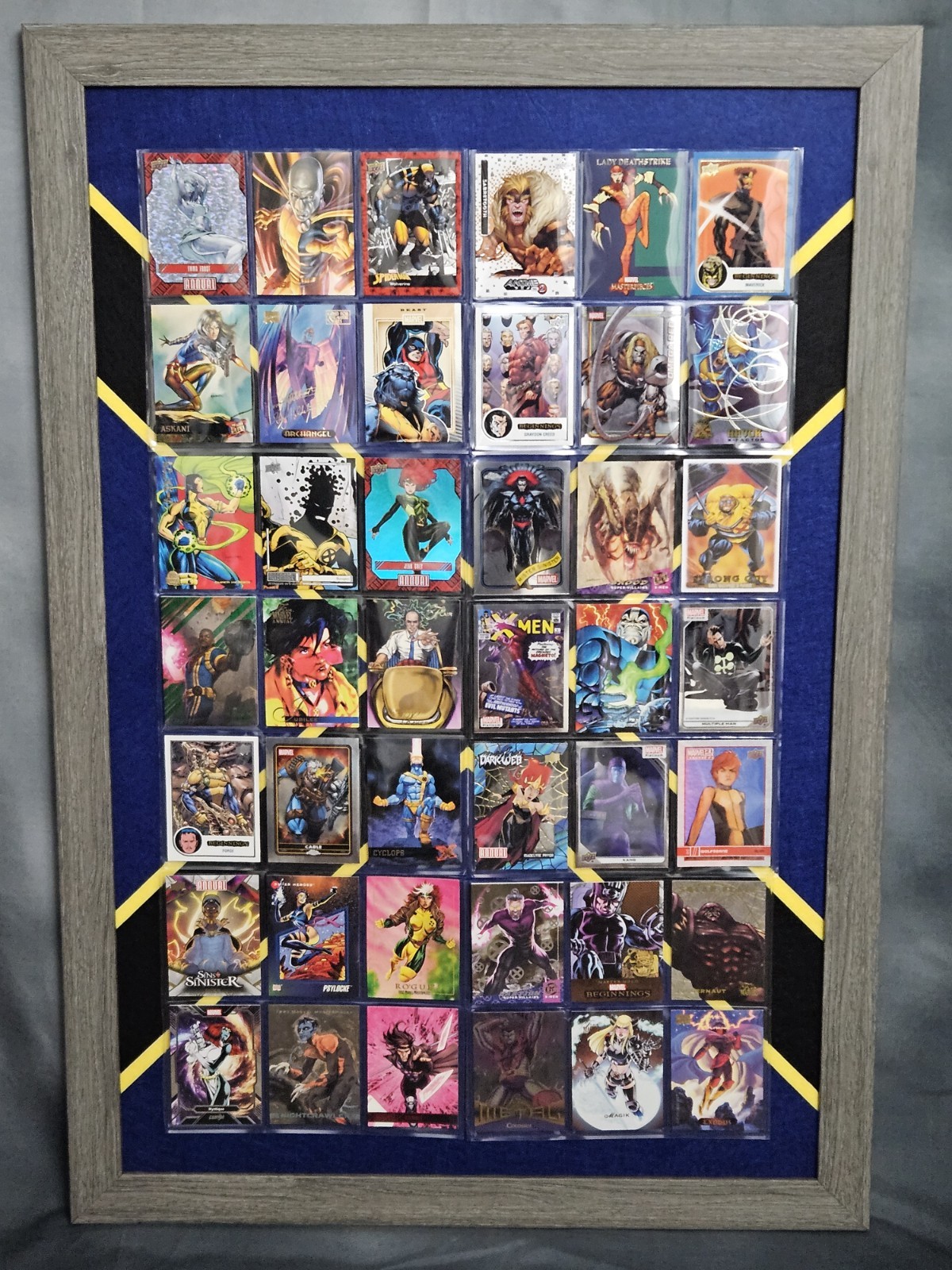 X-MEN '97 Card Display - 42 Cards From 31 Different Sets X-MEN '97 Card Display - 42 Cards From 31 Different Sets