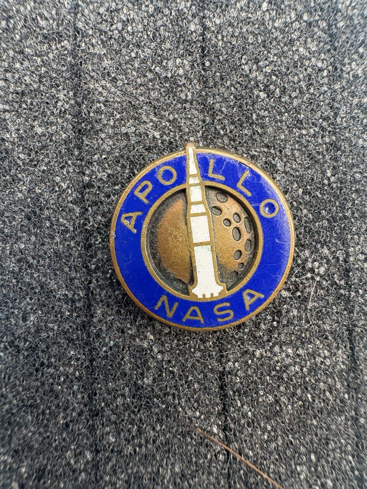 Vintage ANTAYA NASA Apollo Saturn V Enamel Lapel Pin Space Program 1960s