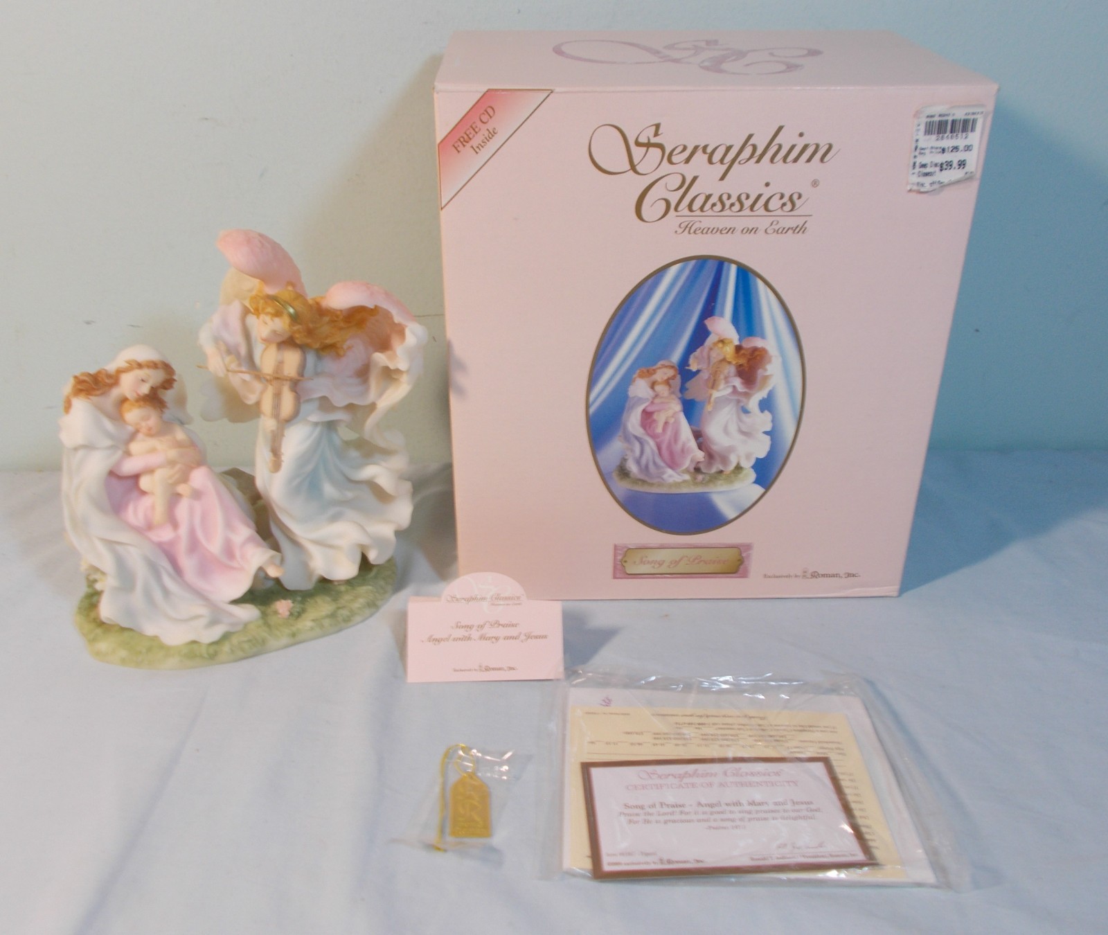 VTG Seraphim Classics Angel Song Of Praise #8167  Angel with Mary and Jesus