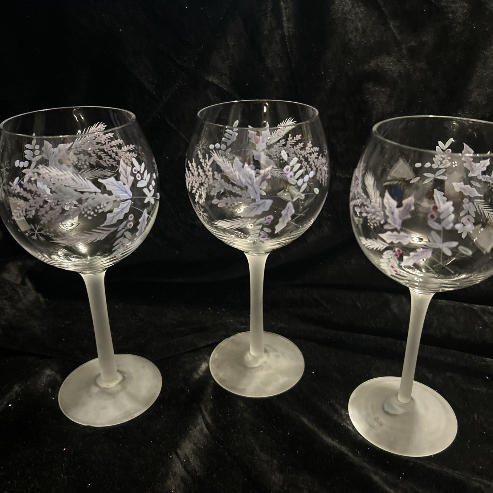 PfaltGraff Winter Frost Handpainted/etches Balloon Wine Glasses Set Of 3 EUC