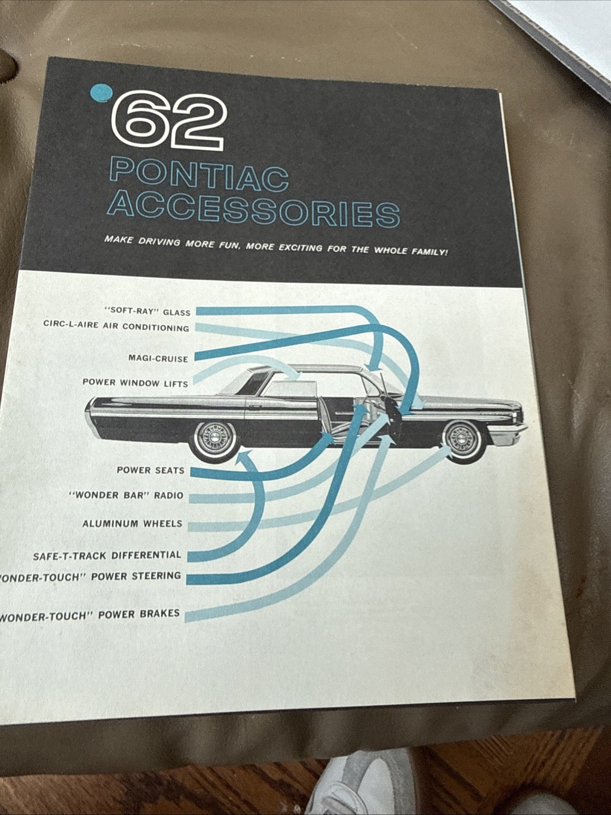 1962 Pontiac Vehicle Accessories Brochure Original