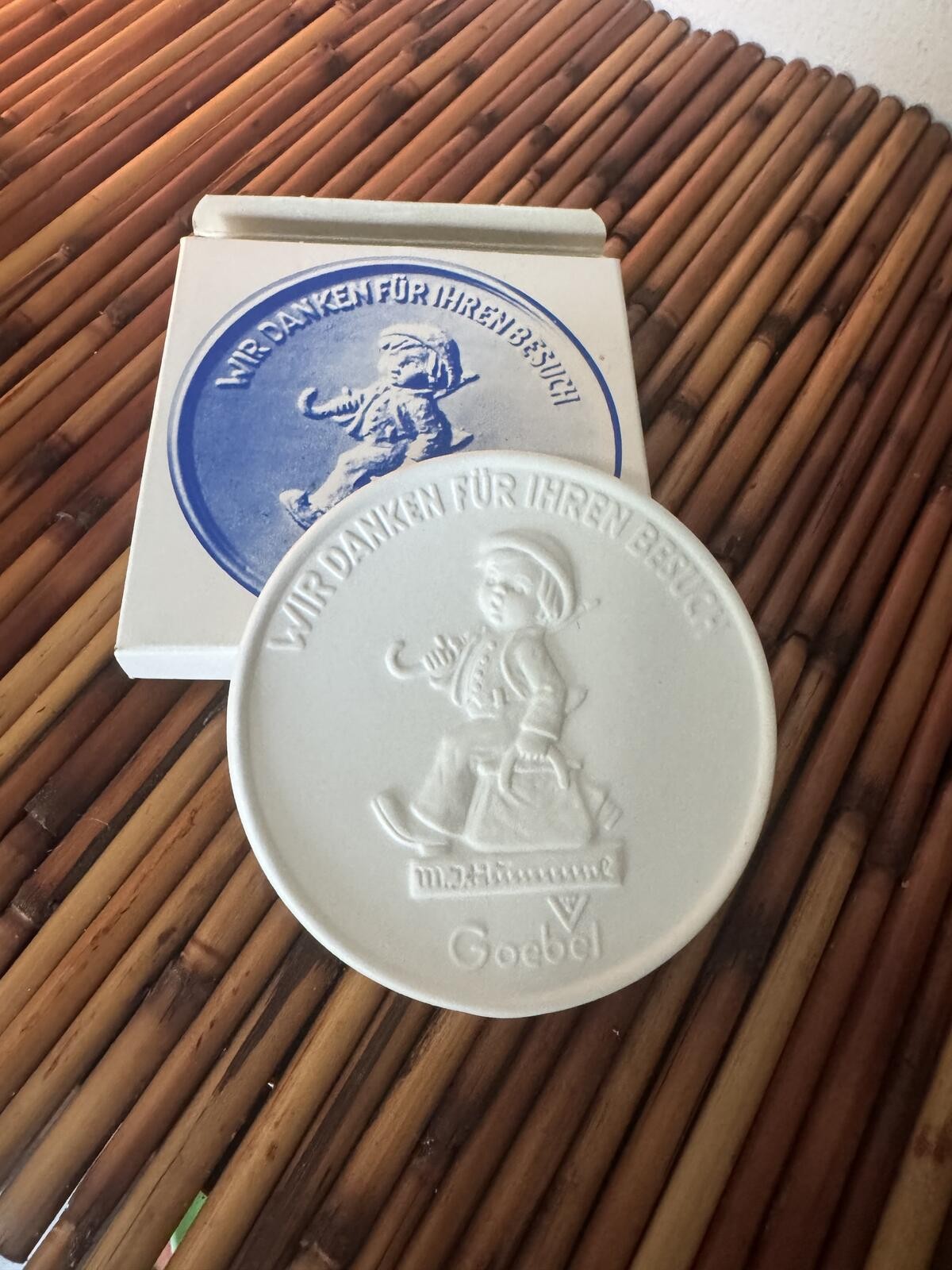Goebel Hummel Bavaria Germany Souvenir Porcelain Coaster Trivet w/ Box