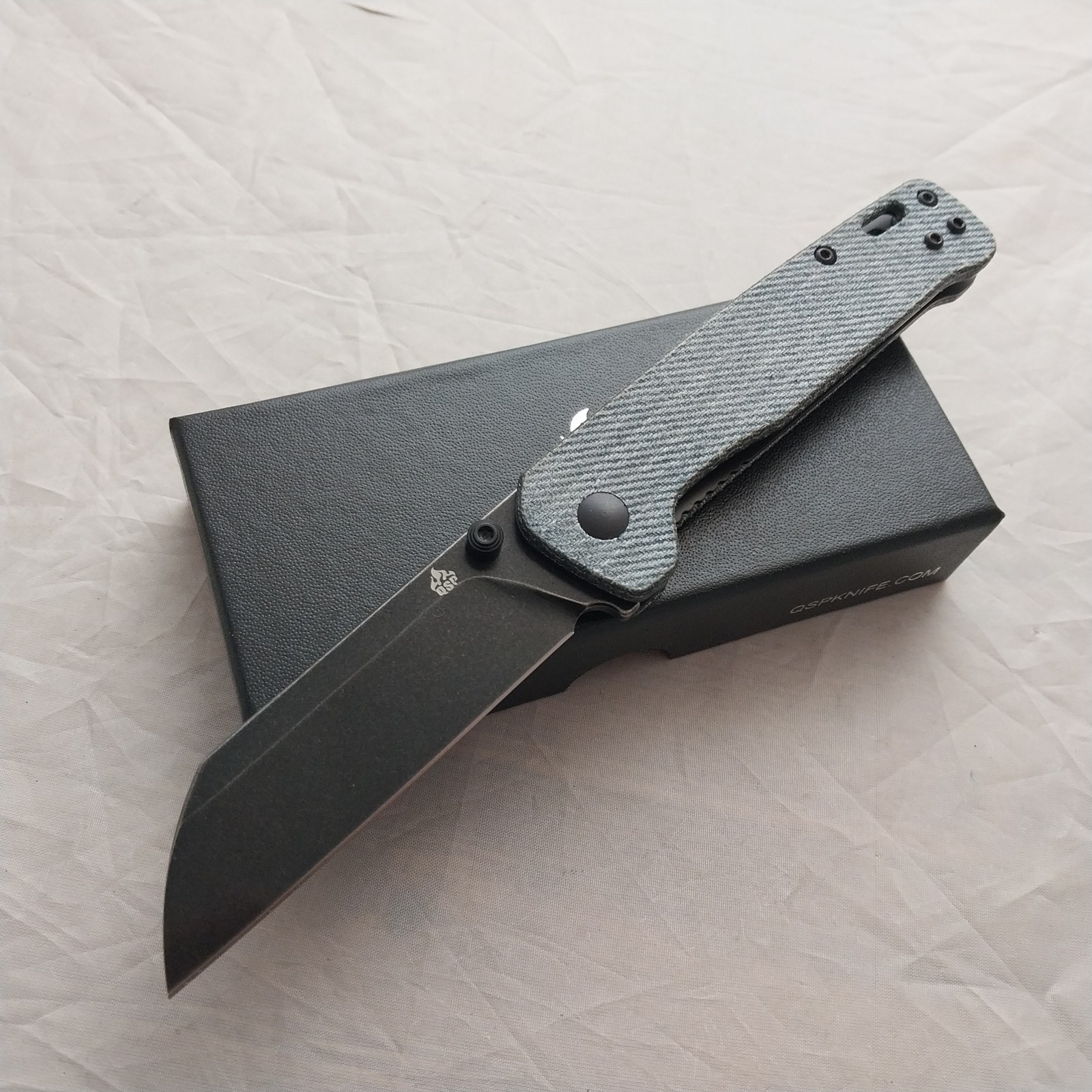 QSP Knife Penguin V2 Linerlock Denim Micarta Folding Black D2 Knife 130V2B2
