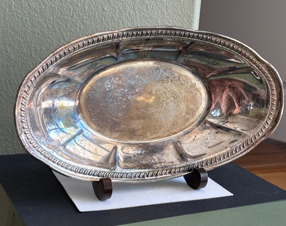 Vintage Crosby ? Silverplate Bread Dish Serving Platter
