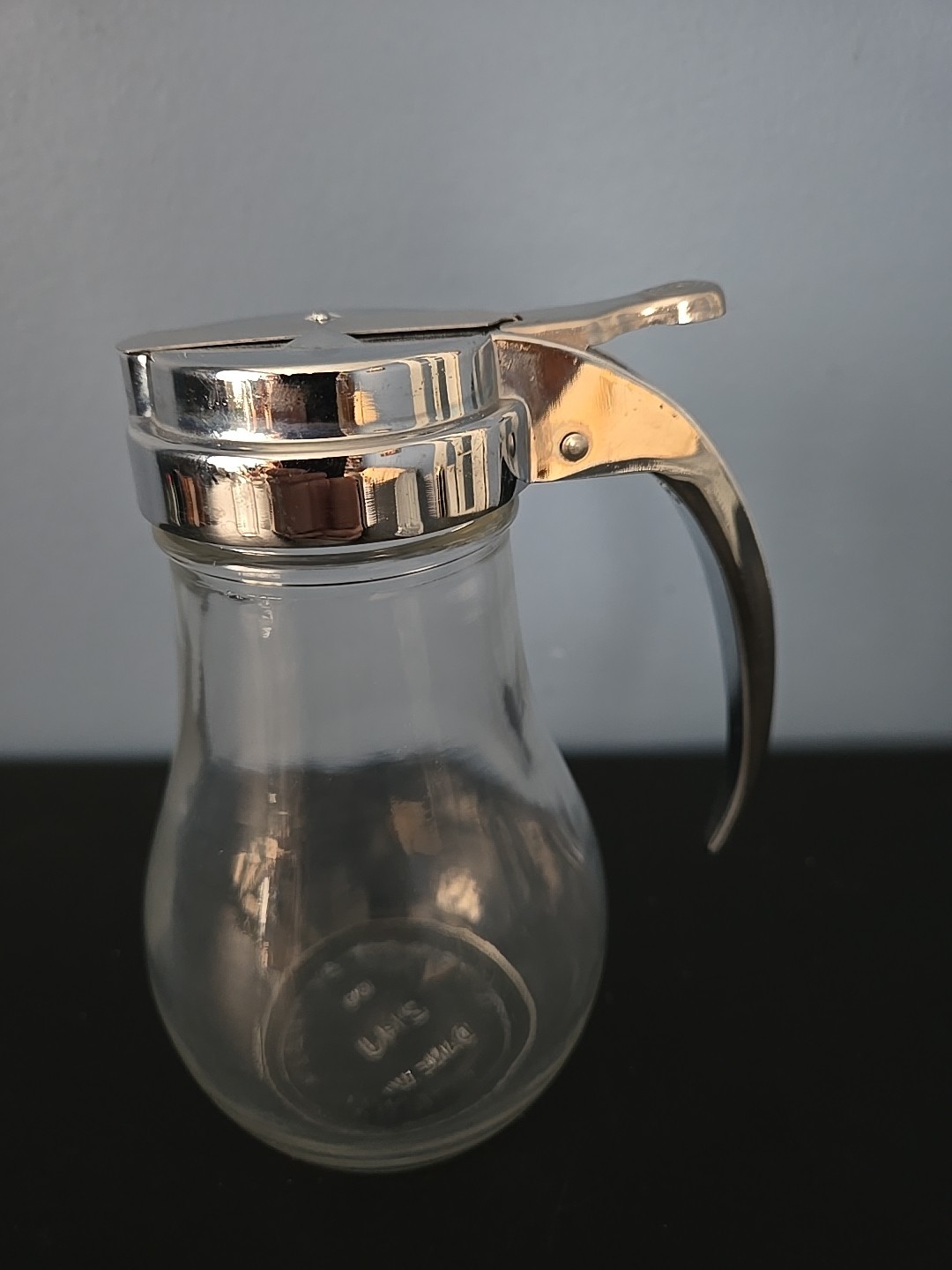 VTG Dripcut Syrup Dispenser Container Glass w/ Chrome Handle Spout USA 214