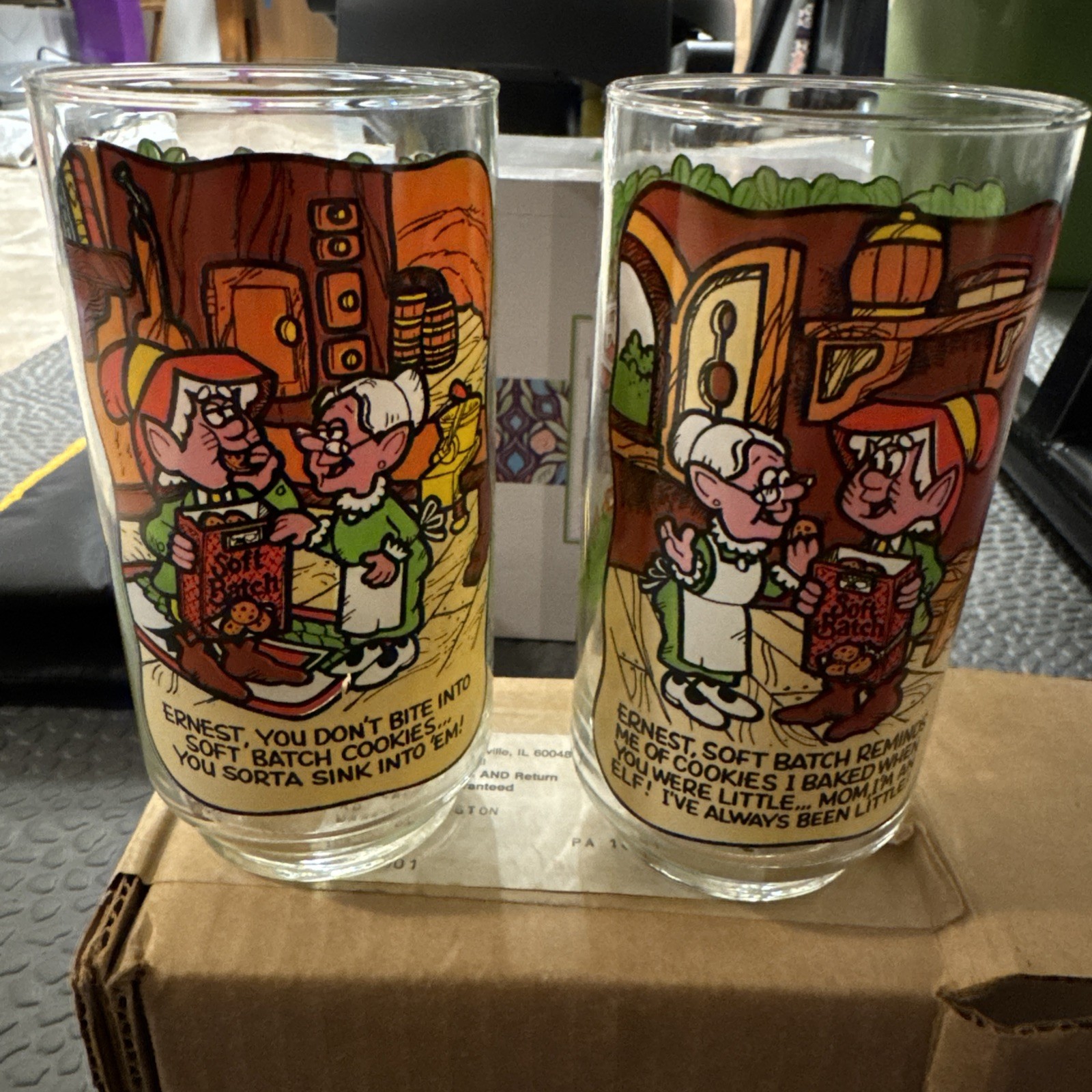 Vintage 1984 Keebler Elves Soft Batch Cookies lot Of 2 Drinking Glasses Vintage 1984 Keebler Elves Soft Batch Cookies lot Of 2 Drinking Glasses