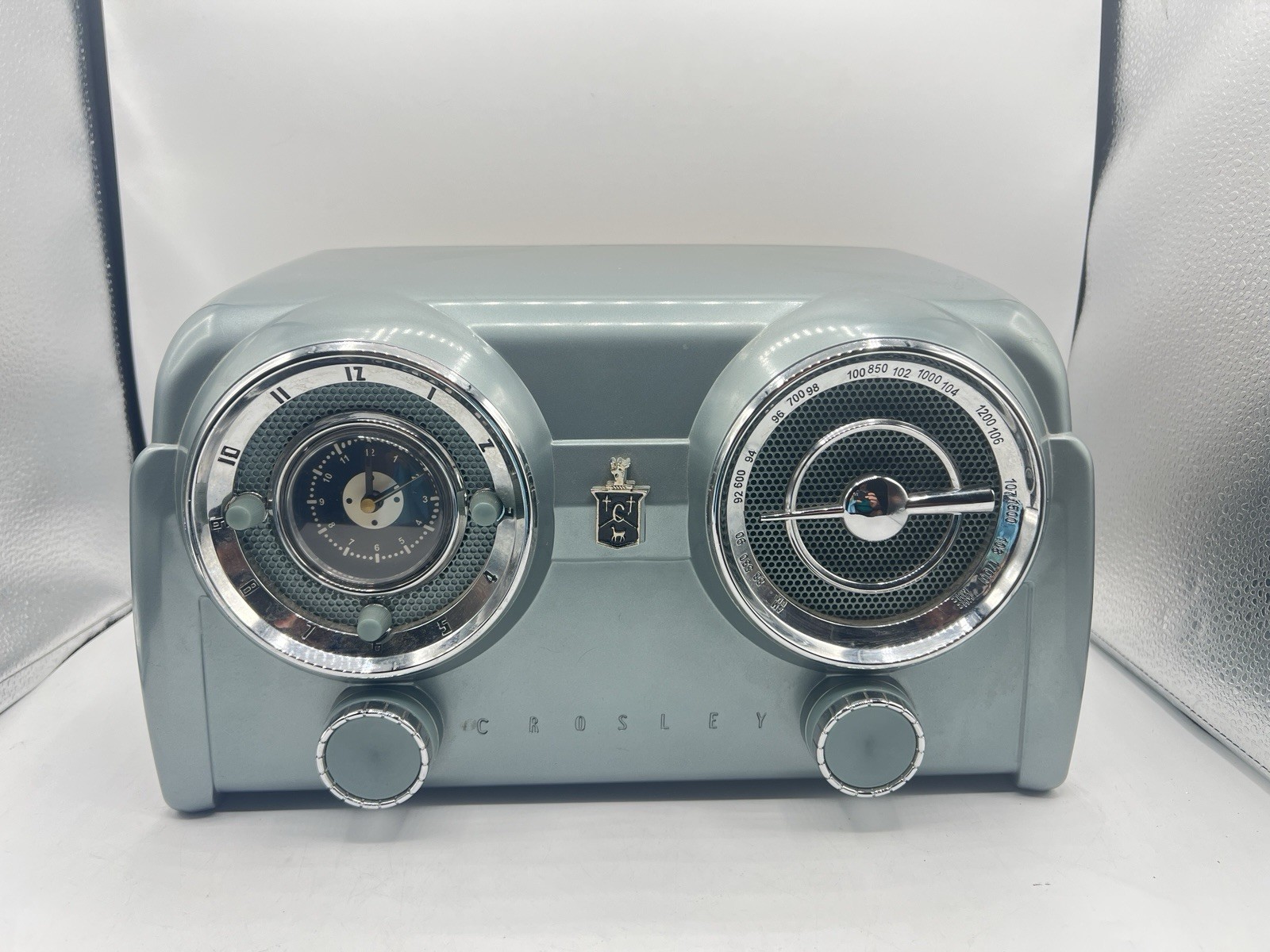 Crosley Collector s Edition CR52 Am/fm Radio Cassette Player - WORKS