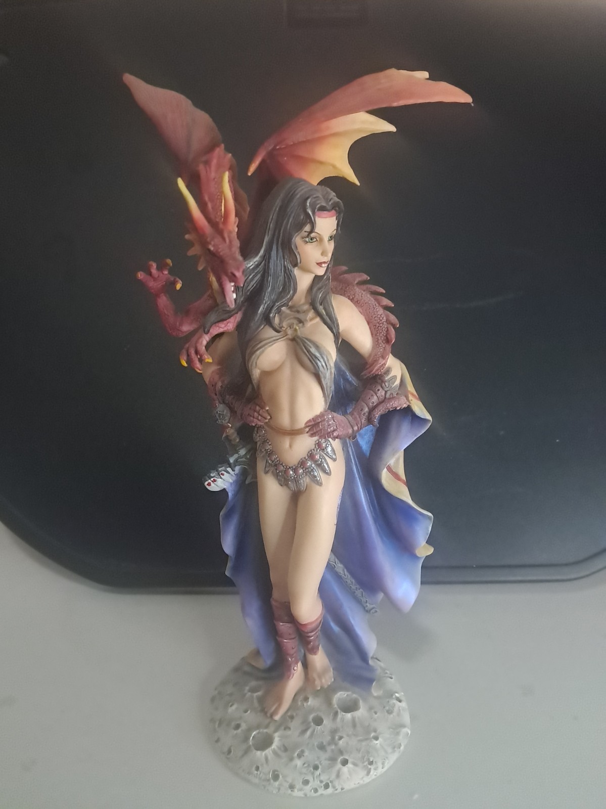 Dragonsite Dragon Moon Figure by Nene Thomas NT141 With Box