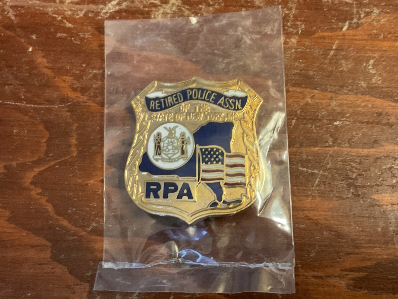 Retired Police Assn. Of The Stare Of New York Inc. badge Pin - Gold Tone