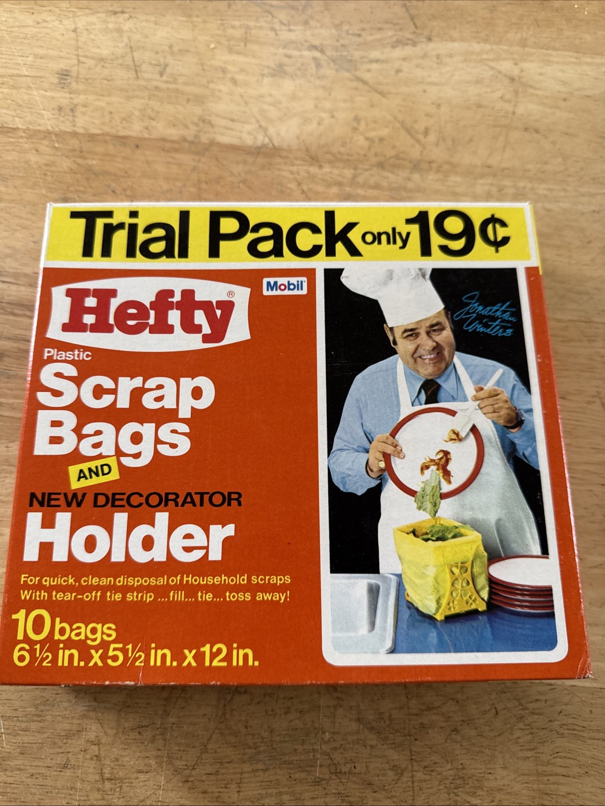 Vintage Rare 1972 Jonathan Winters Mobil Hefty Scrap Bags & Holder New Old Stock