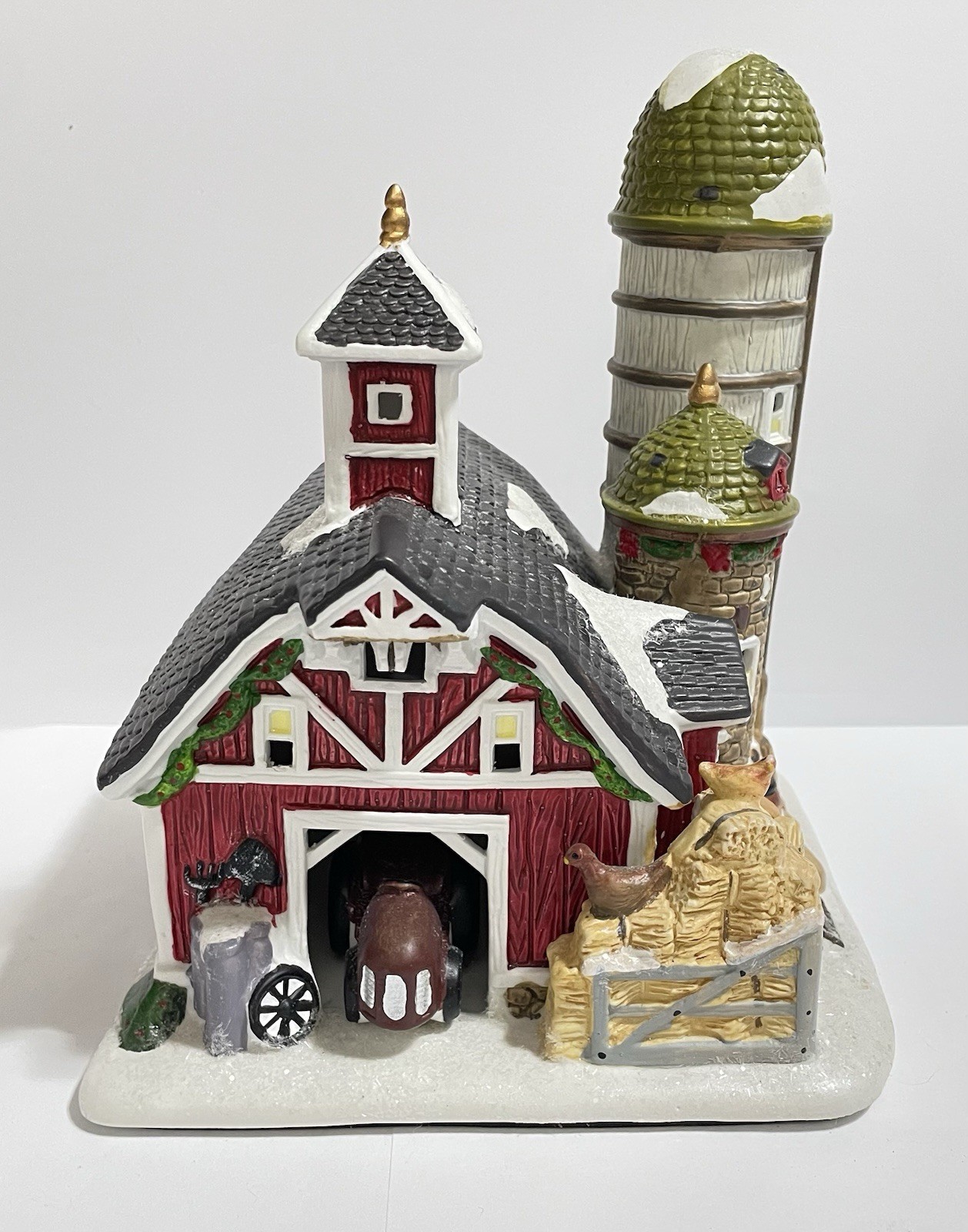 Lemax Enchanted Forest Red Barn Christmas Village Lighted Porcelain 90374
