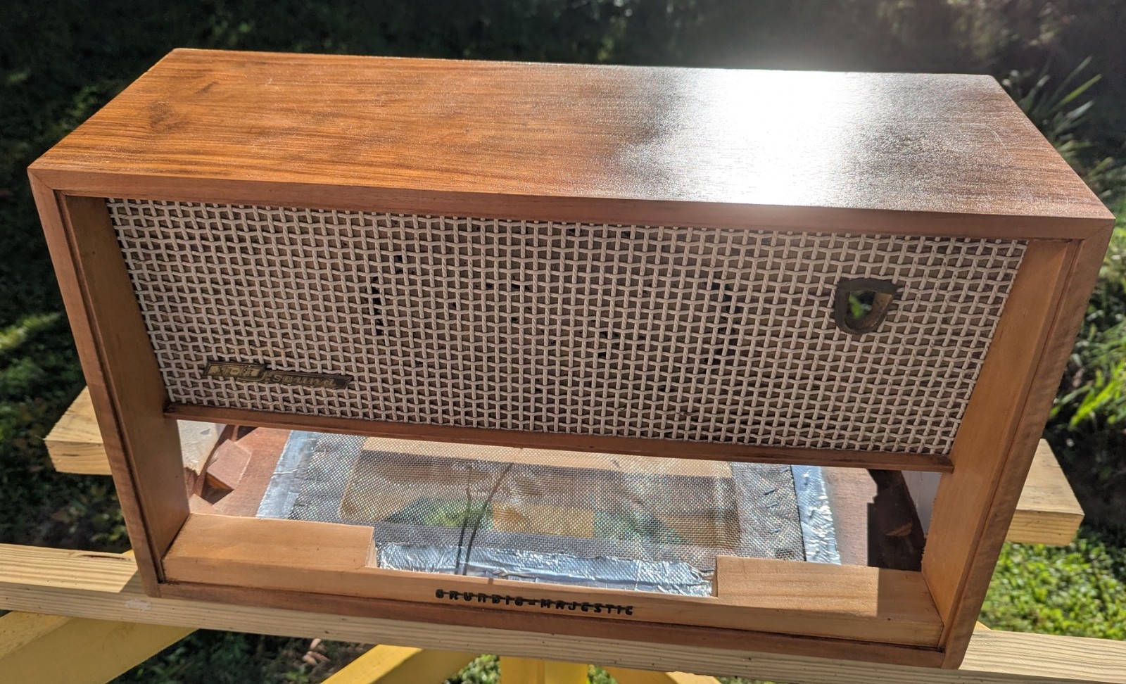 Grundig Majestic Model 2065 Cabinet W/ Original Grundig Speaker