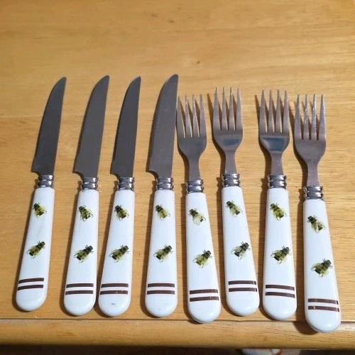 RARE VTG White Hard Plastic Handles Dinner Forks & Knifes Bumble Bee Theme WORN RARE VTG White Hard Plastic Handles Dinner Forks & Knifes Bumble Bee Theme WORN
