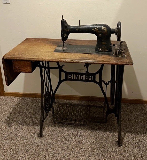 Singer 27 Black Treadle Sewing Machine Antique Original w/ Cabinet/Stand