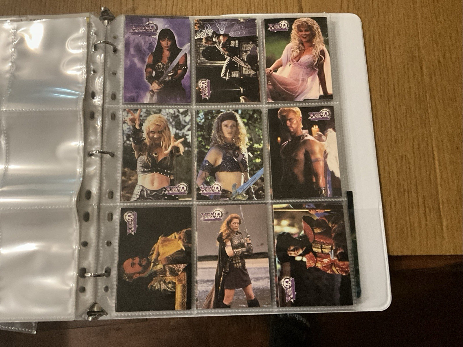 XENA WARRIOR PRINCESS - SEASON 2 - TOPPS BASE CARD SET IN Binder Rare XENA WARRIOR PRINCESS - SEASON 2 - TOPPS BASE CARD SET IN Binder Rare