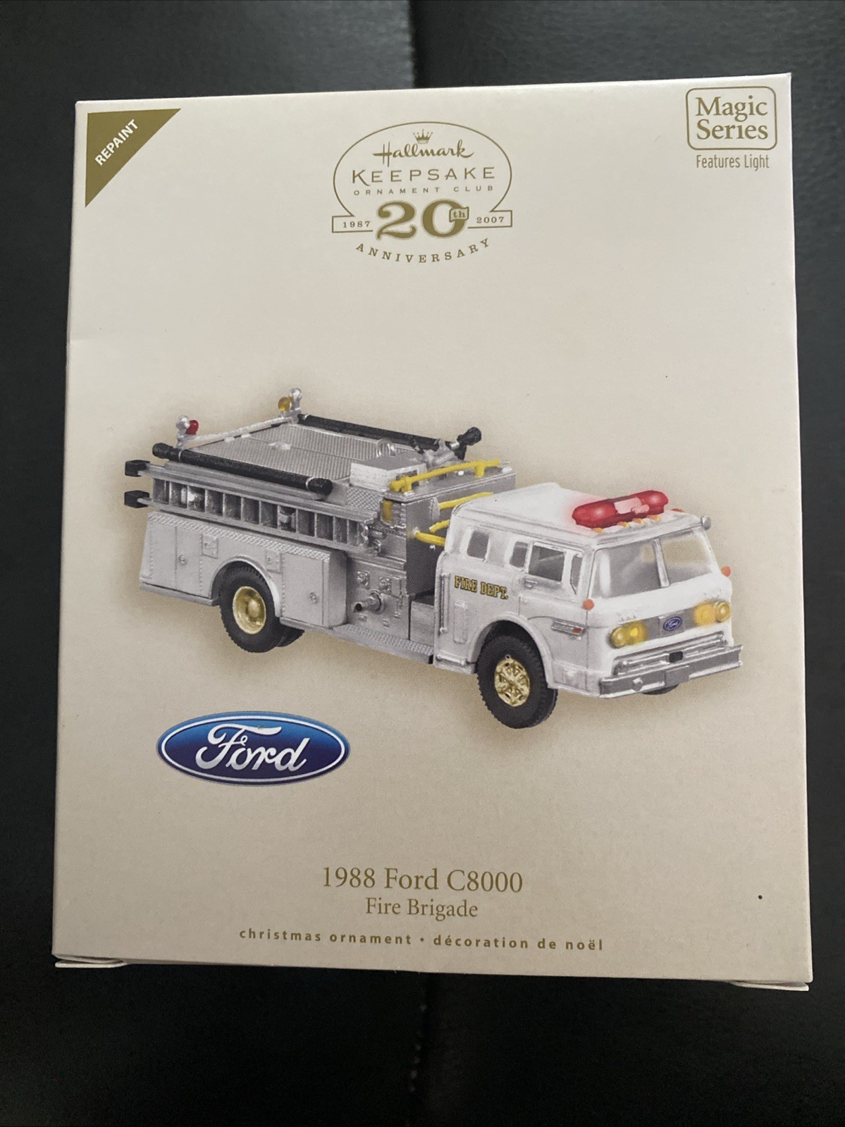 HALLMARK 2007 FIRE BRIGADE 1988 FORD C8000 REPAINT ORNAMENT