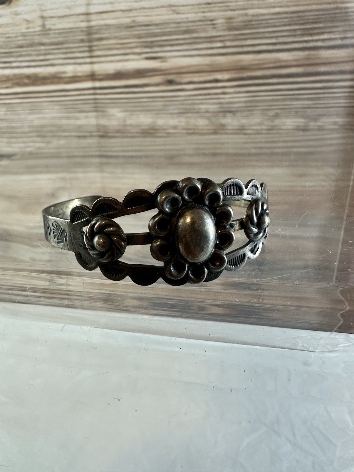 VTG Southwest Fred Harvey Era Coin Sterling Silver Thunderbird Design Bracelet