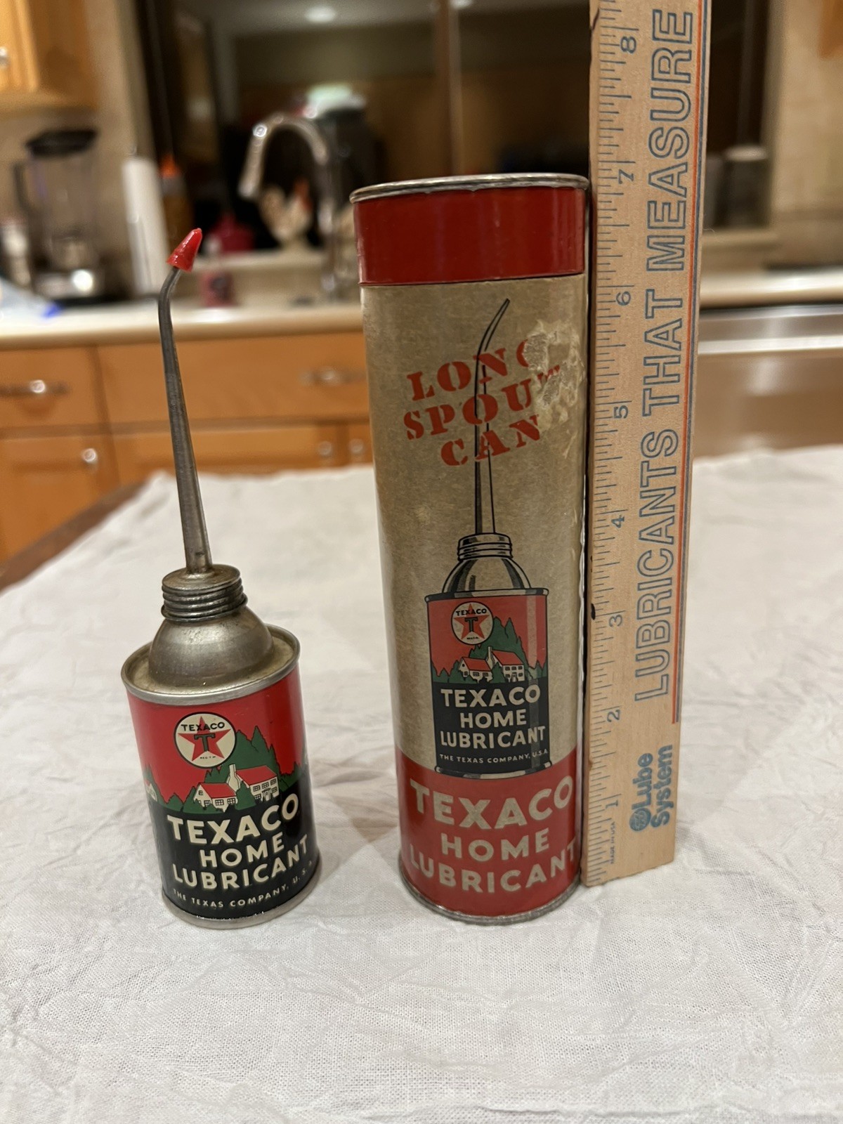 Vintage Texaco Home Lubricant Oiler Long Spout With Original Cardboard Box Vintage Texaco Home Lubricant Oiler Long Spout With Original Cardboard Box
